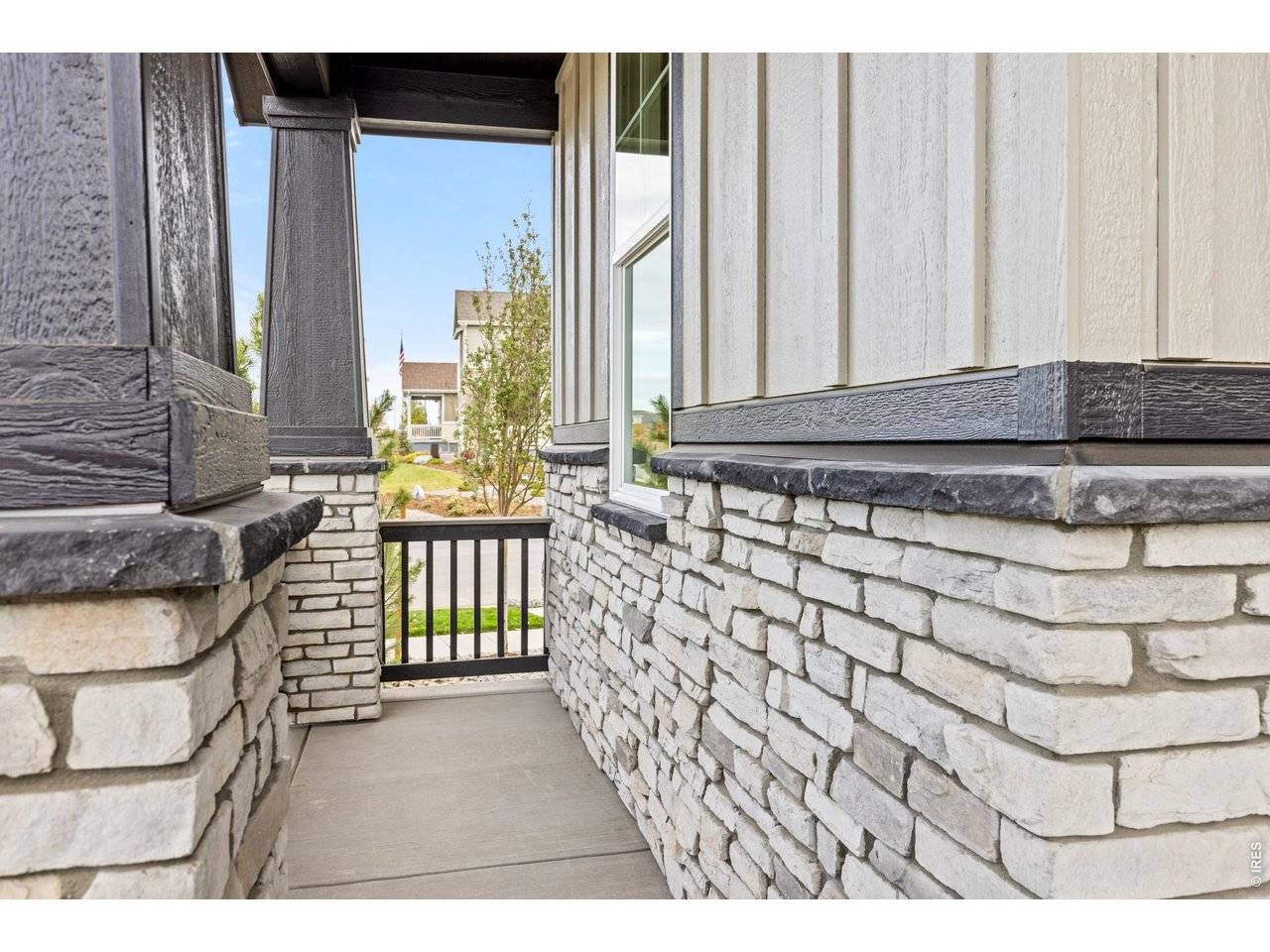 12736 Bend, Longmont, CO 80504