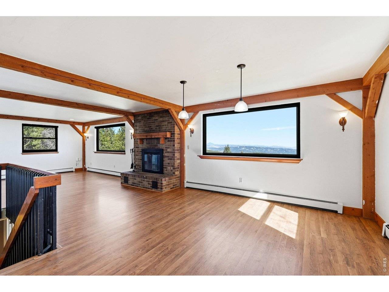 33090 Janelle, Golden, CO 80403