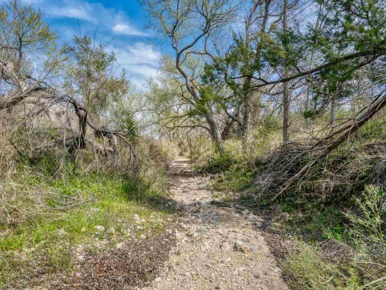 8530 E Hiway 71, Spicewood, TX 78669