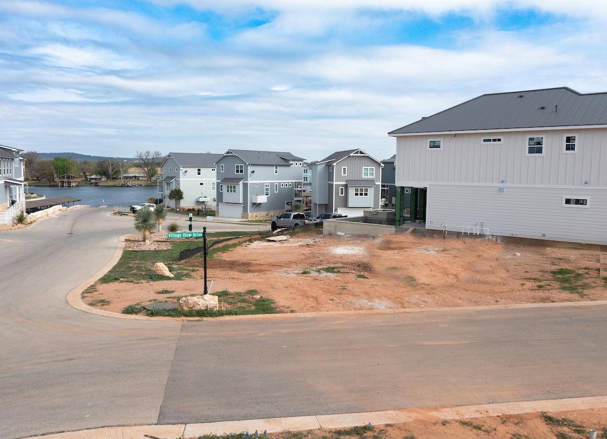 104 Village View DR, Kingsland, TX 78639