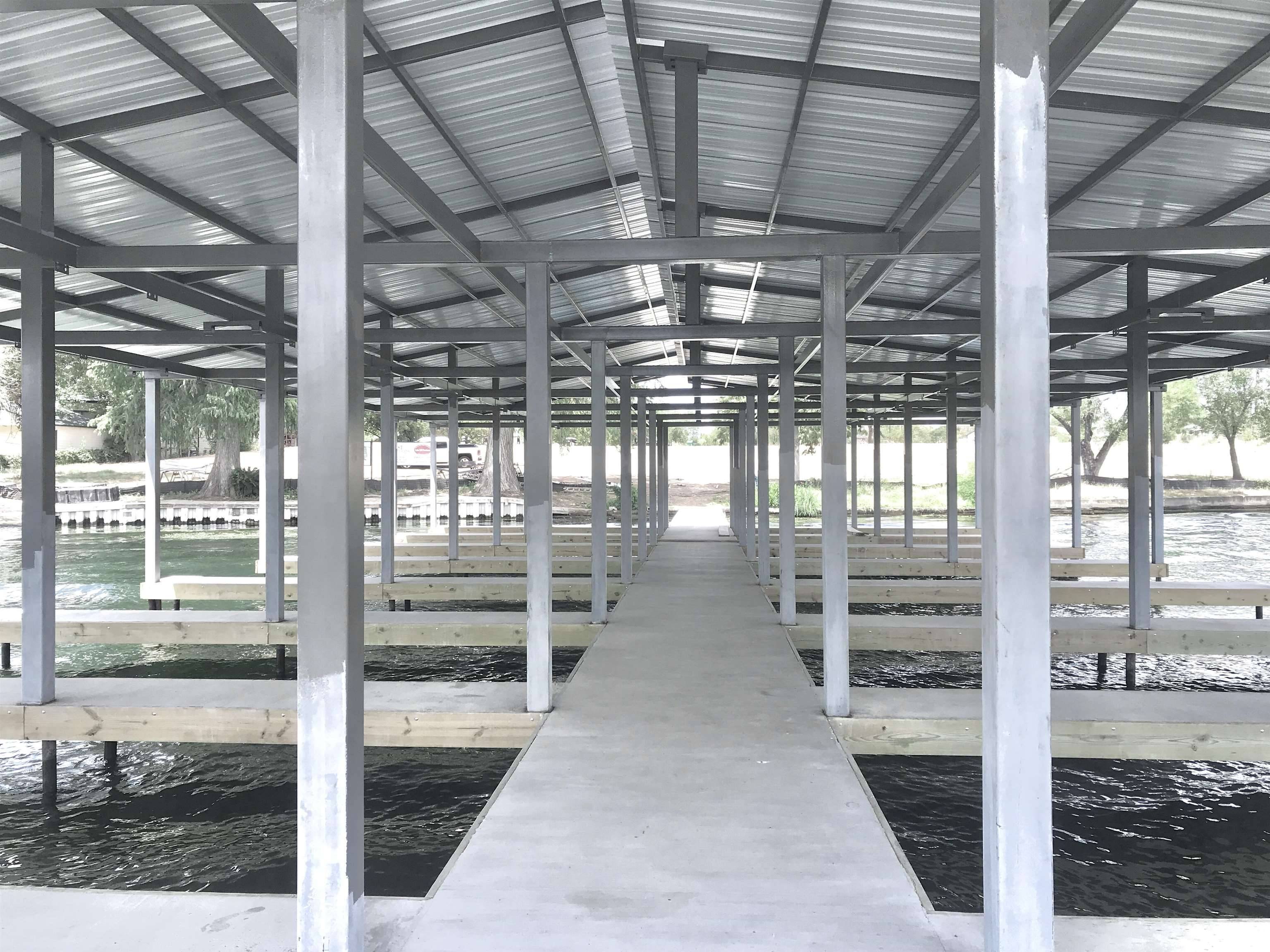 20 AQUA WAY, Kingsland, TX 78639