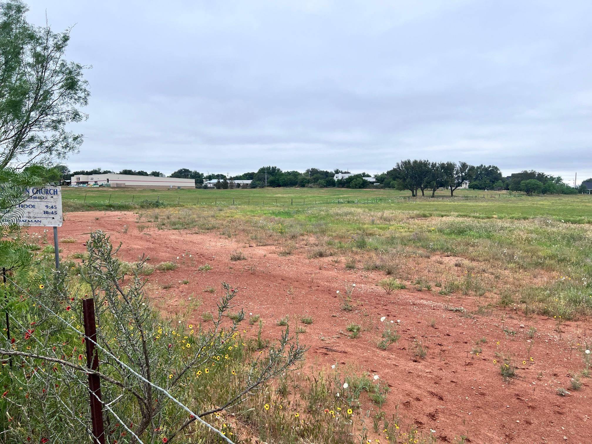 500 E Hwy 71 HWY, Llano, TX 78643