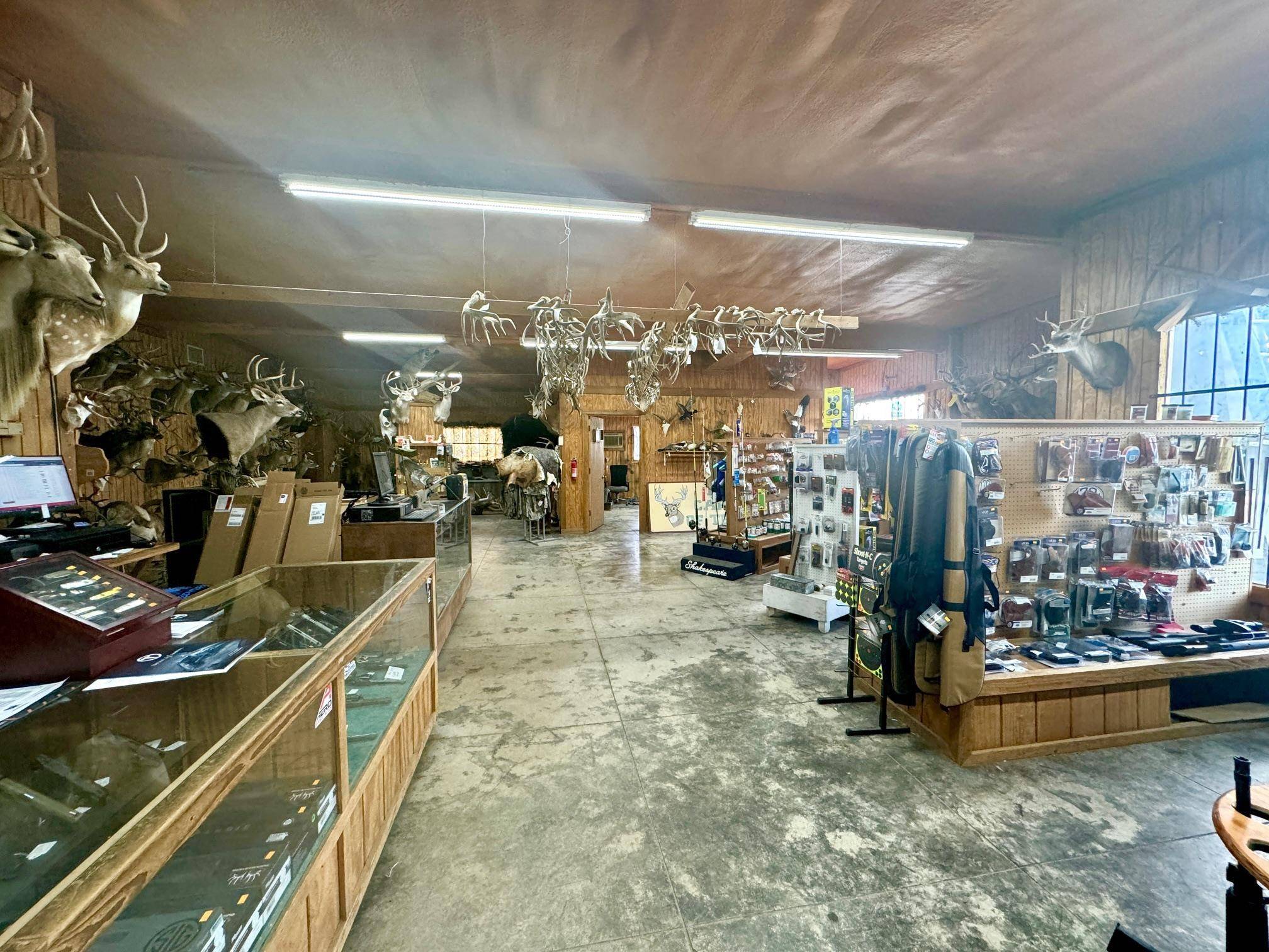 304A W Young, Llano, TX 78643