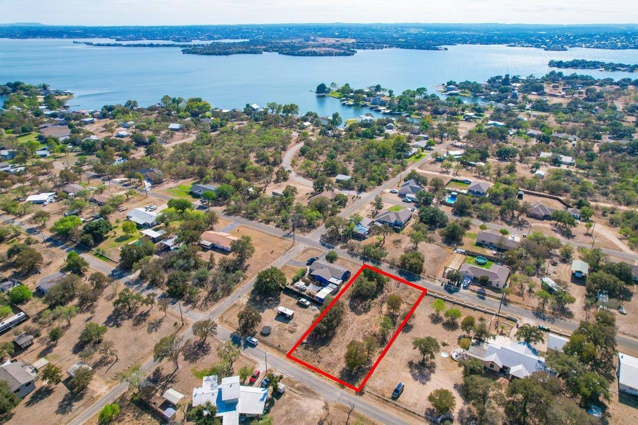 338 Sweetbriar DR, Granite Shoals, TX 78654