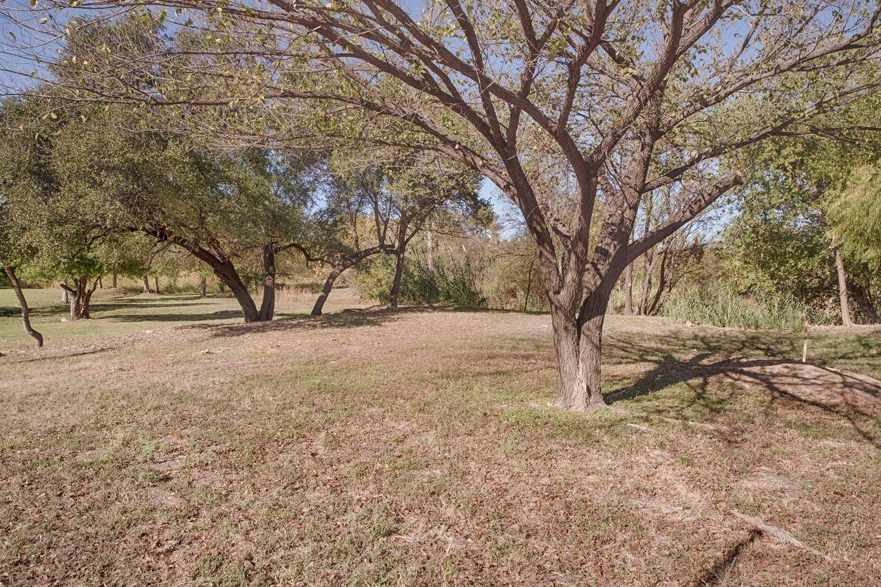 Lot 4 Broadway, Marble Falls, TX 78654