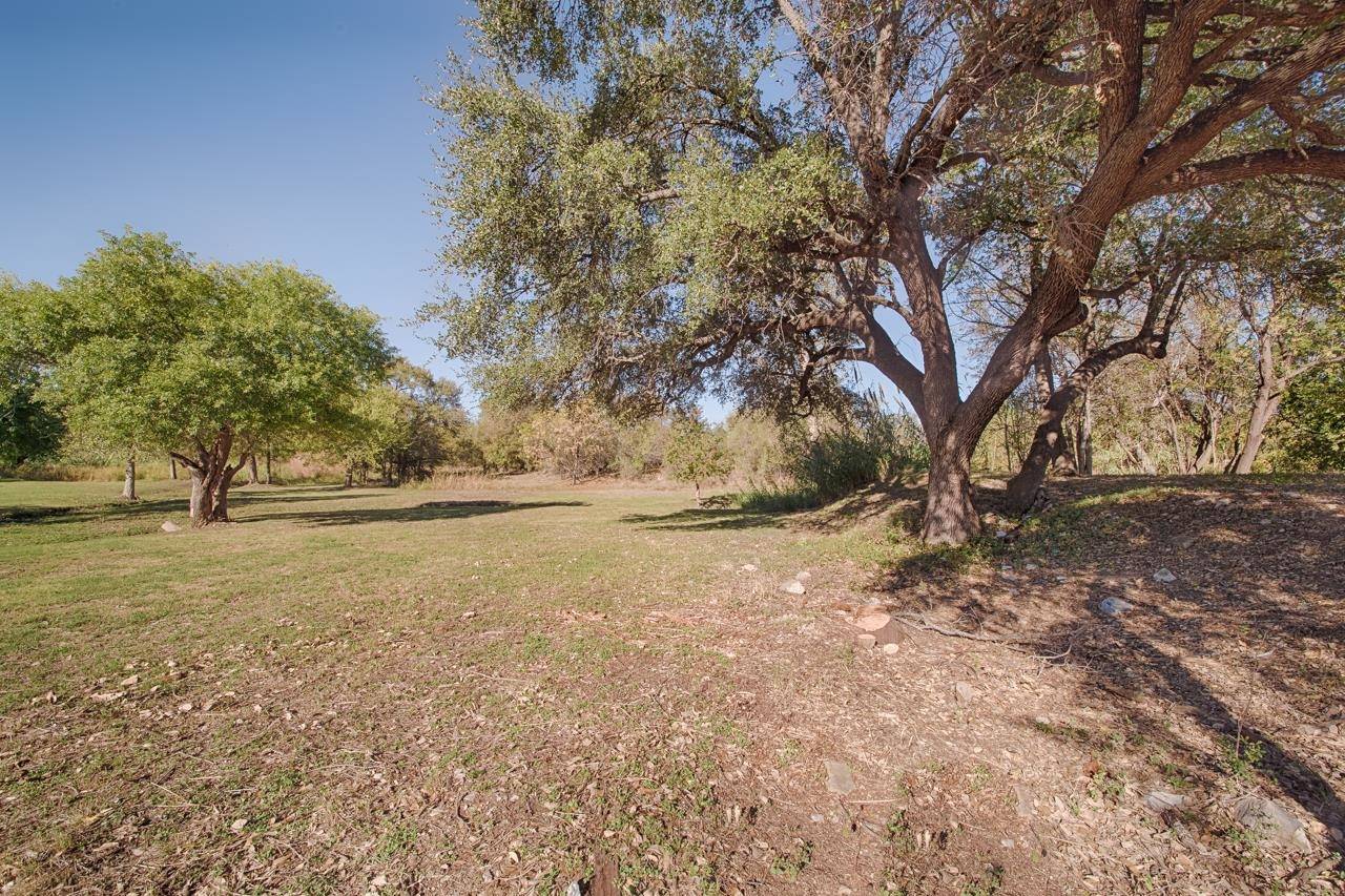 Lots 2 & 3 Broadway, Marble Falls, TX 78654