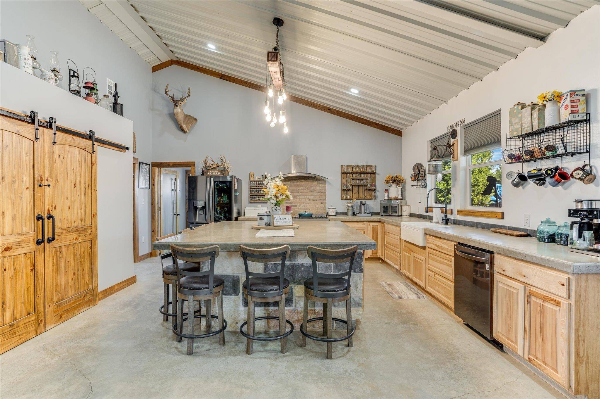 5450 CR 202, Burnet, TX 76550