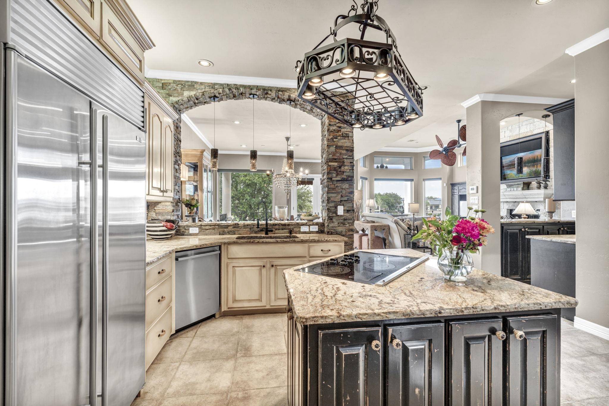 221 Dominion, Horseshoe Bay, TX 78657