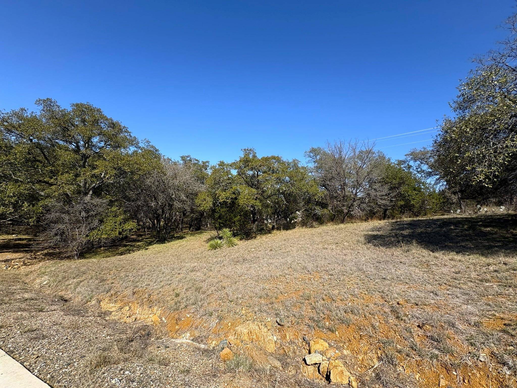 118 Cactus Cor, Horseshoe Bay, TX 78657