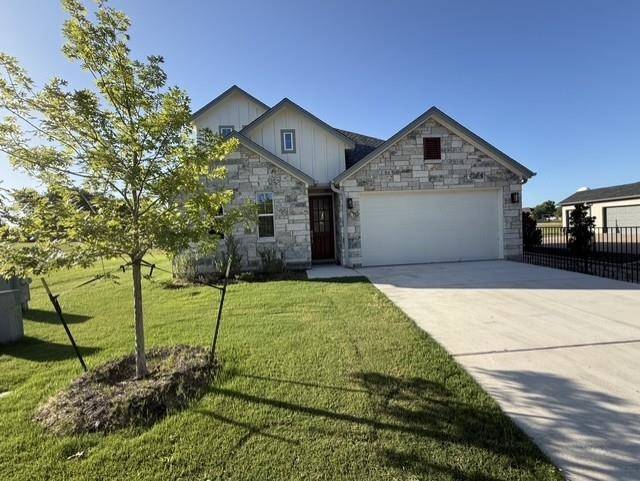 107 Preston Trail, Meadowlakes, TX 78654