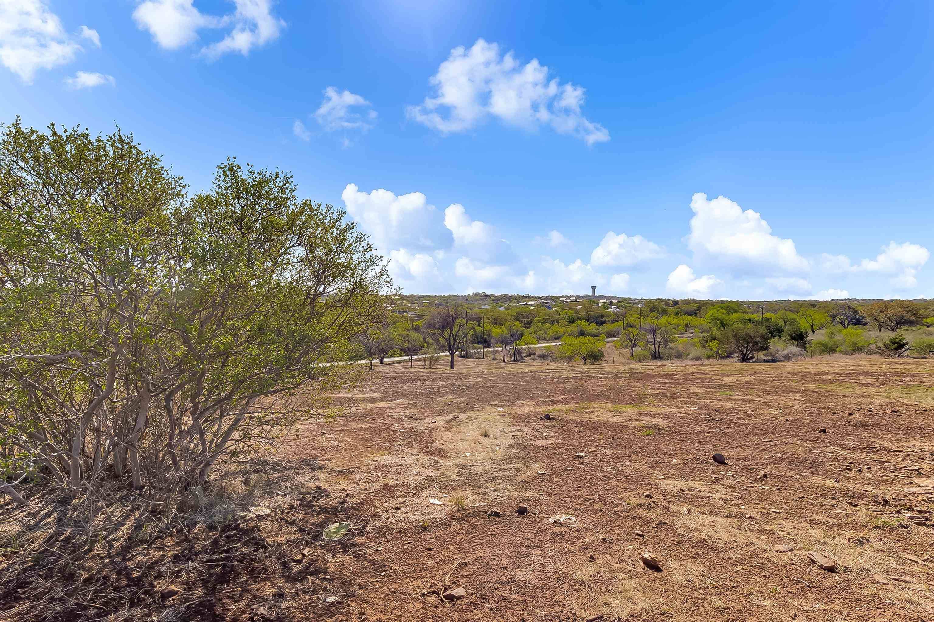 1917 Sandy Harbor DR, Horseshoe Bay, TX 78657