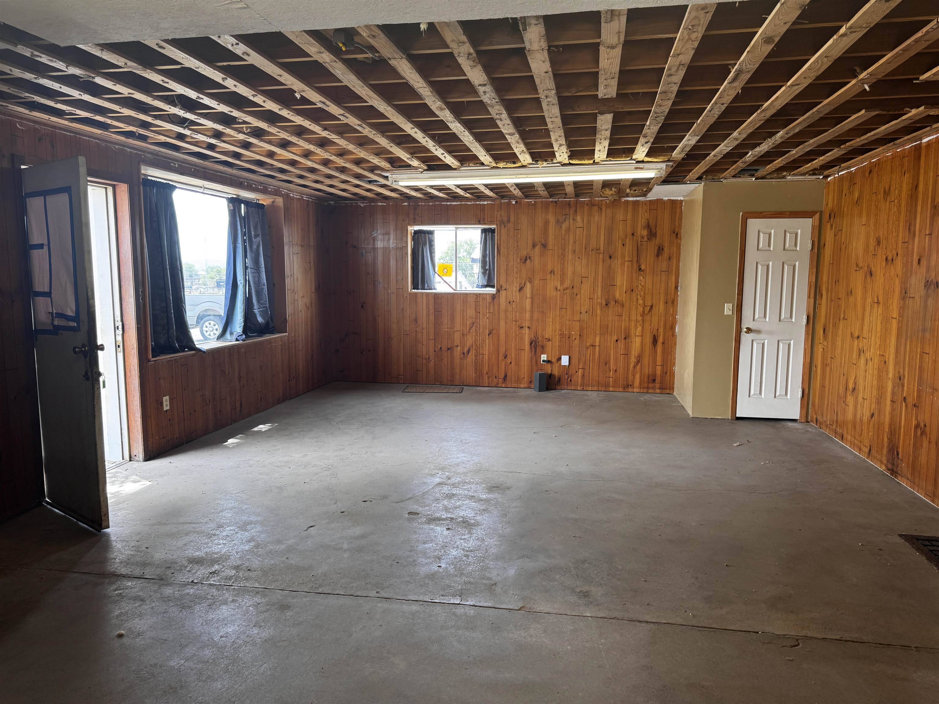 1209A Bessemer, Llano, TX 78643
