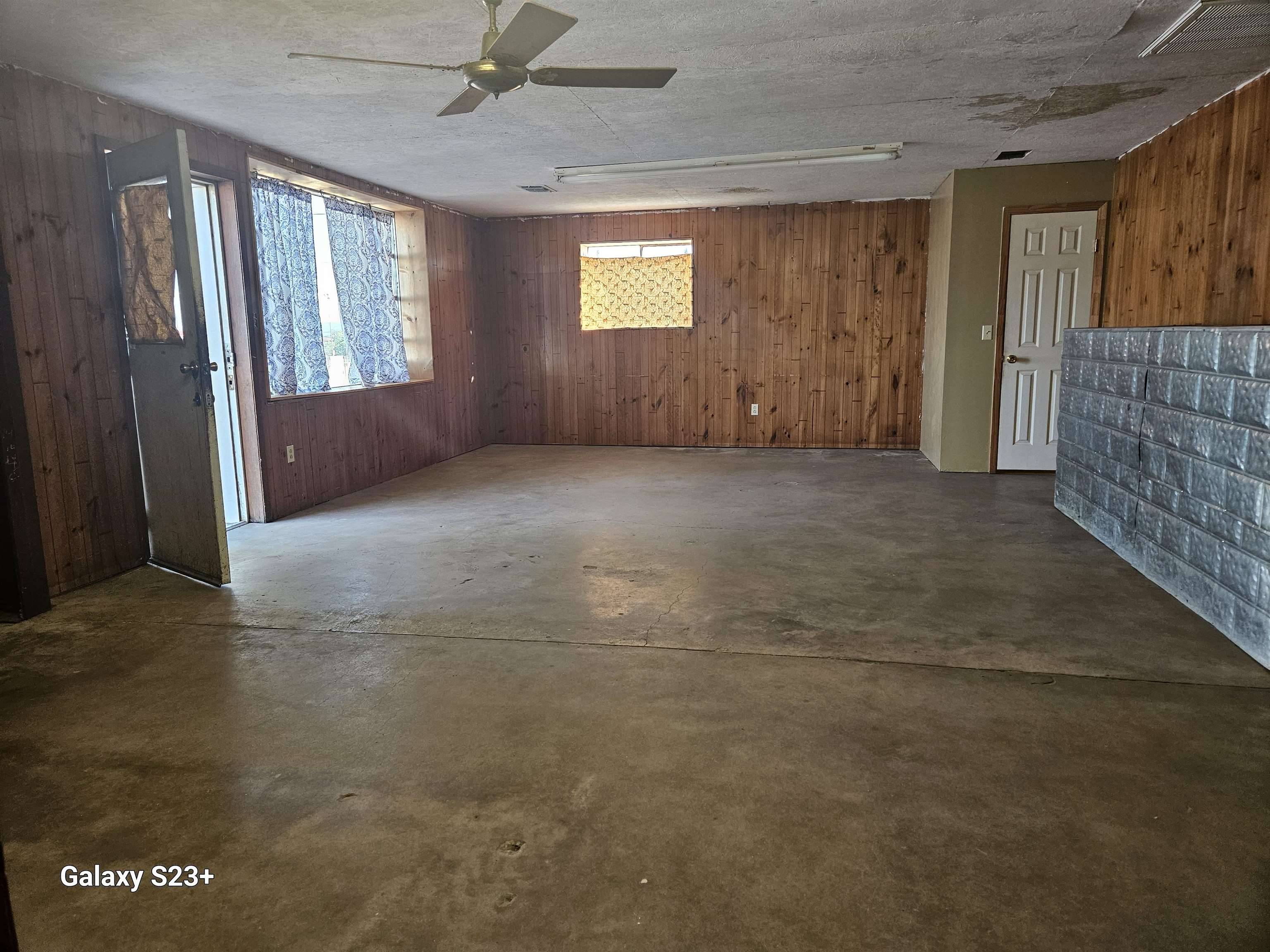 1209A Bessemer, Llano, TX 78643