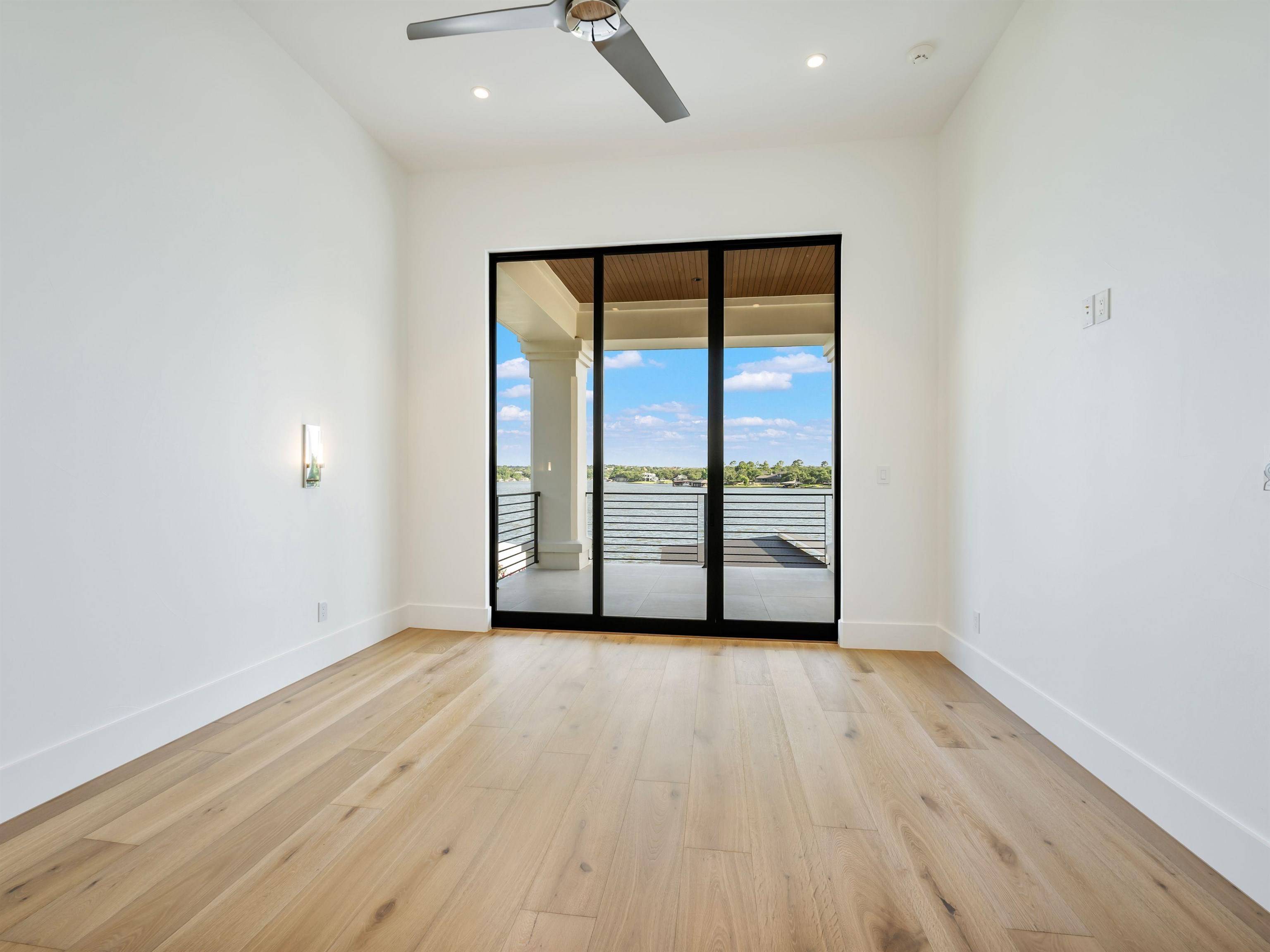 156 Skyline Dr, Sunrise Beach, TX 78643
