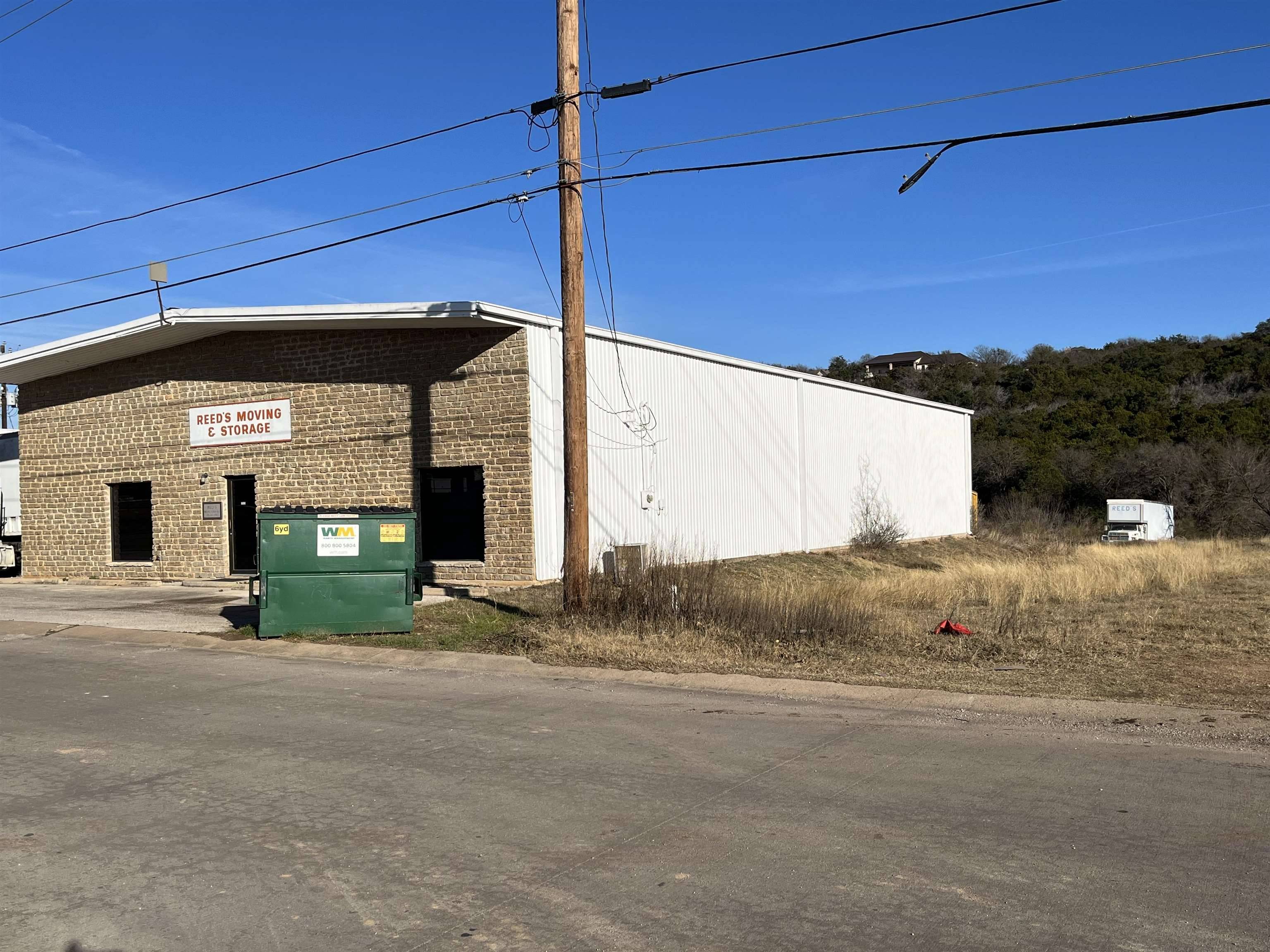 2313 Commerce ST, Marble Falls, TX 78654