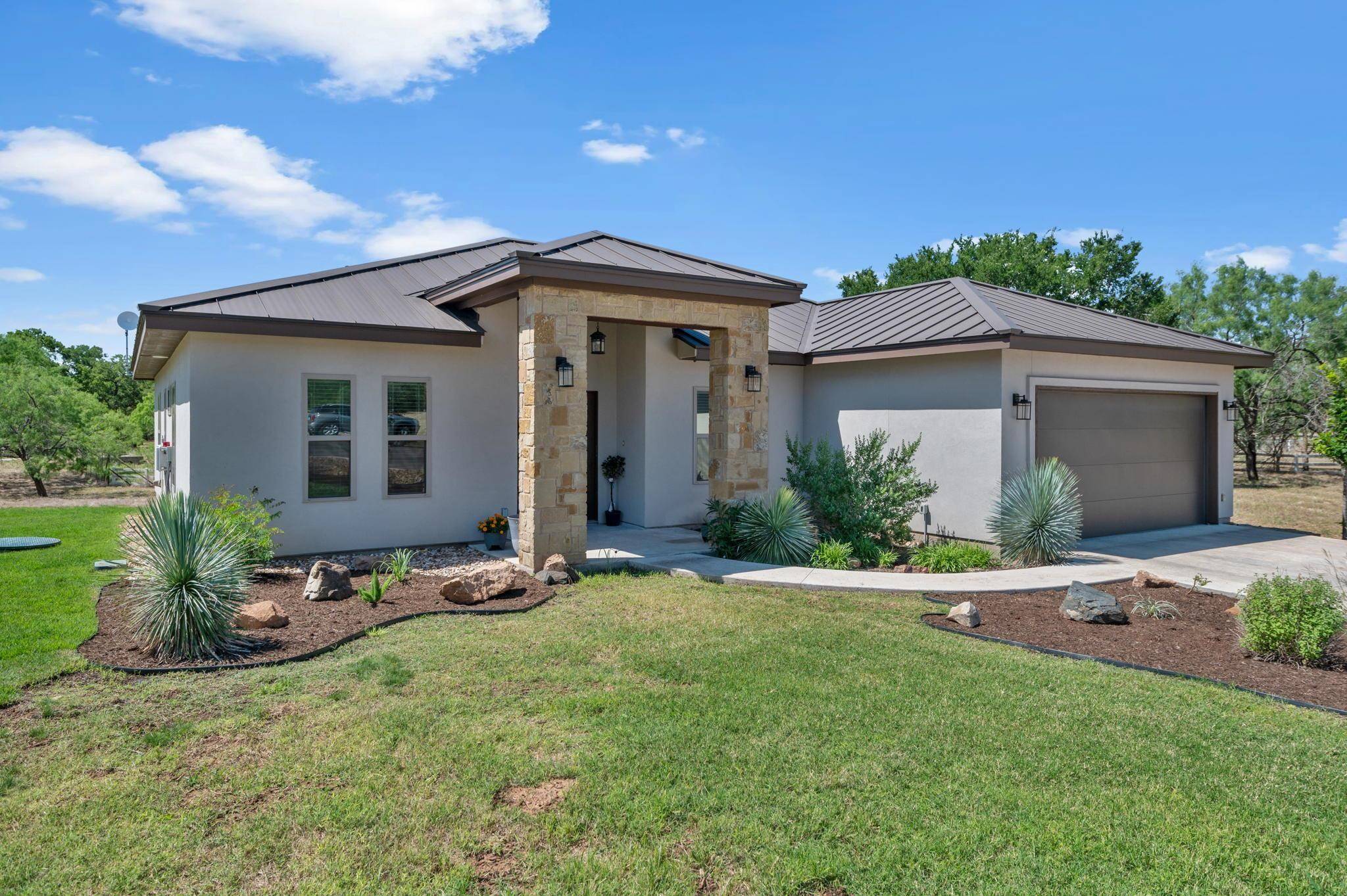 403 Shale, Horseshoe Bay, TX 78657
