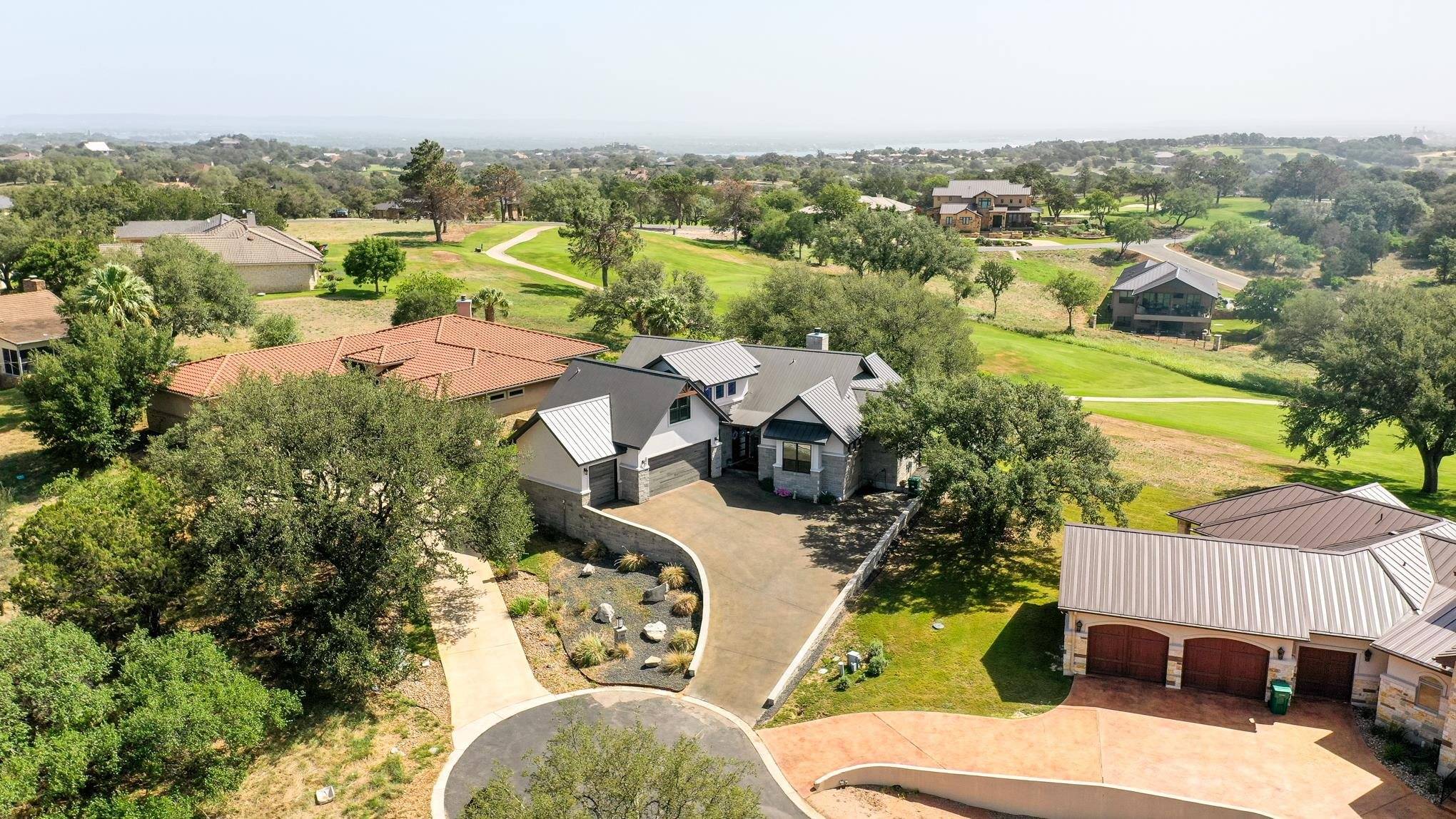 303 Outcrop, Horseshoe Bay, TX 78657