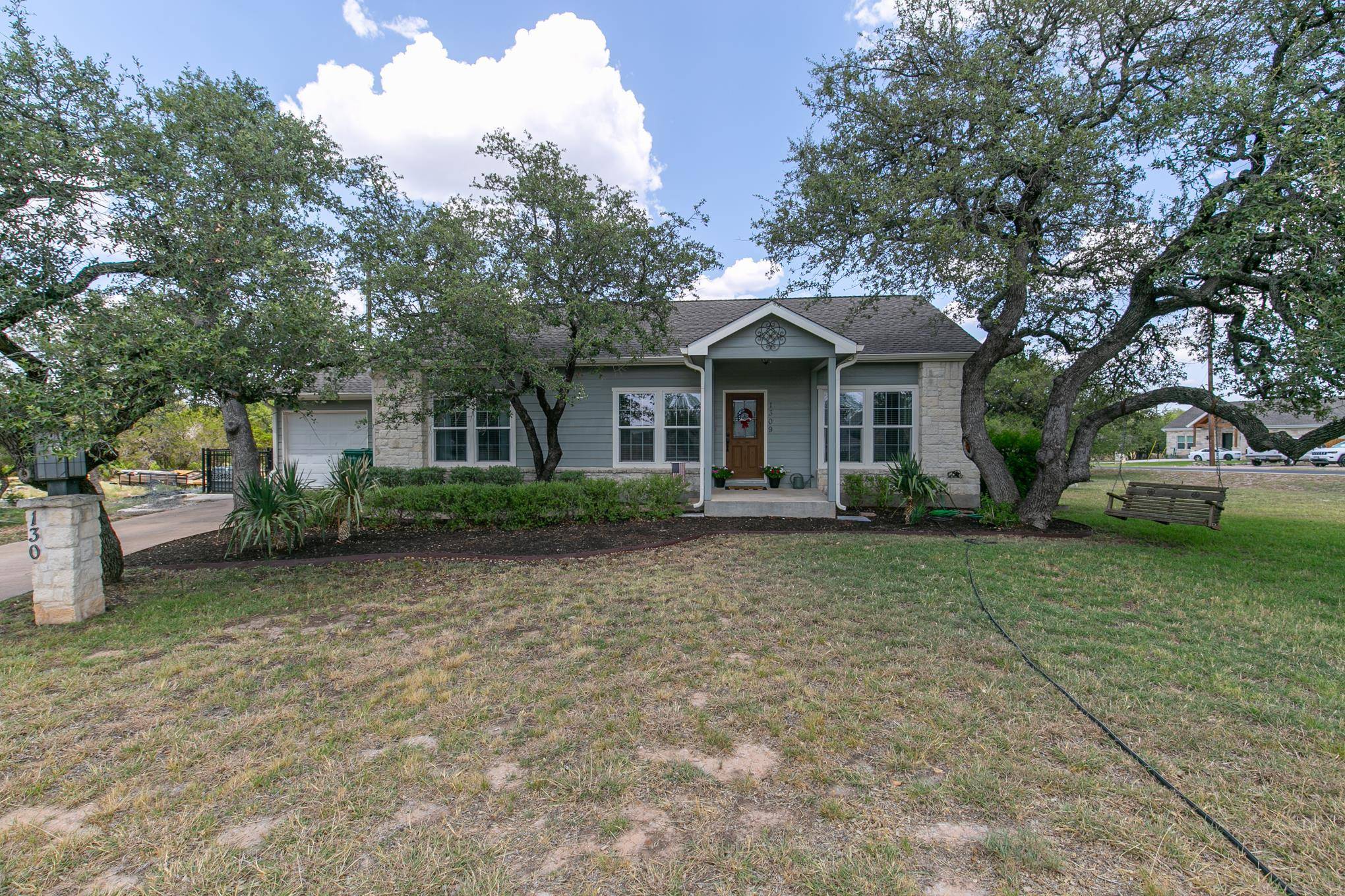 1309 White Tail RD, Horseshoe Bay, TX 78657