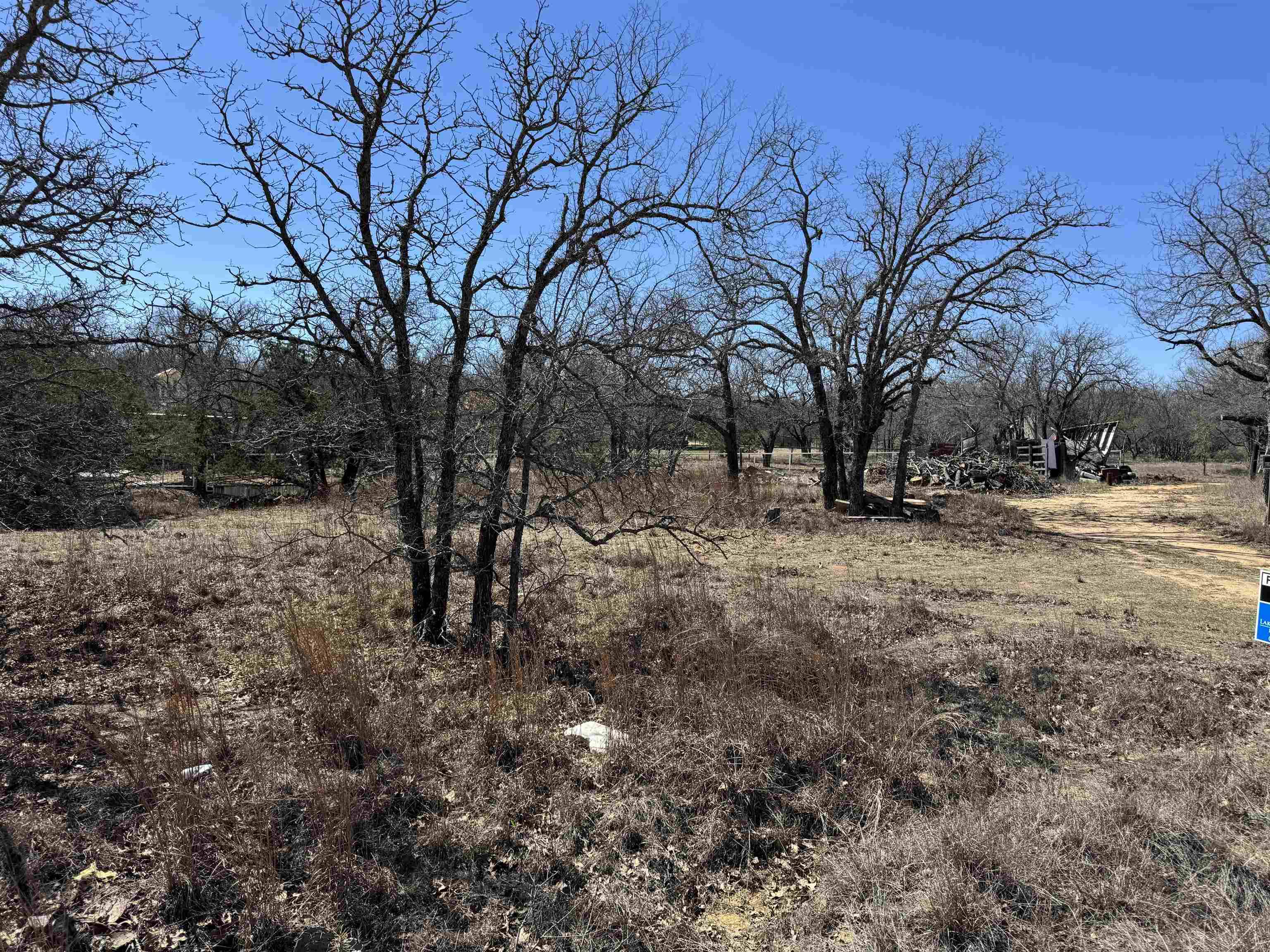 Lot 201 Longmont DR, Kingsland, TX 78639