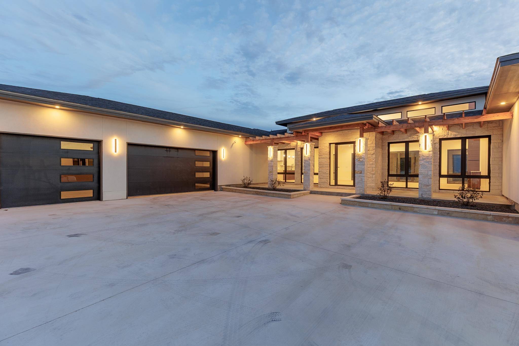 6425 Ranch Rd 962 W, Round Mountain, TX 78663-0000