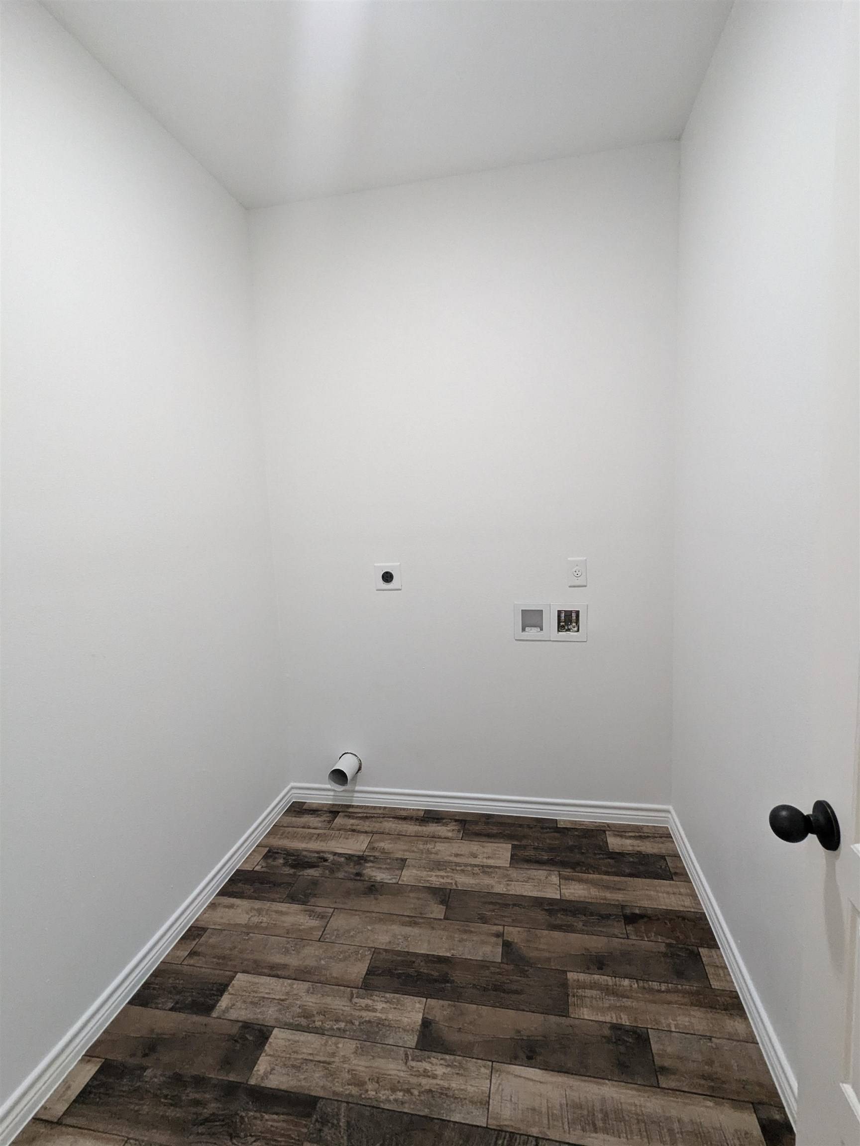 1714 E Ave G, Lampasas, TX 76550