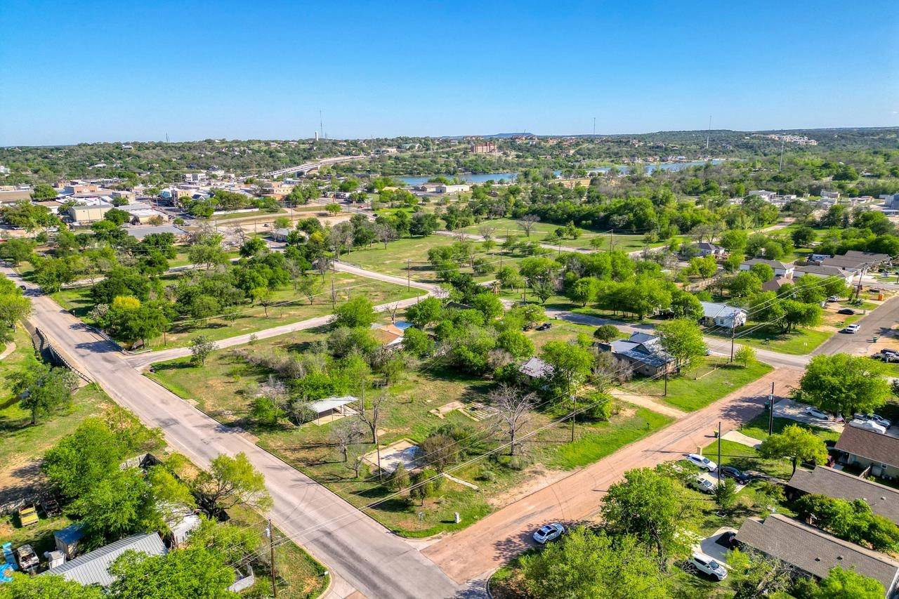 309 Avenue M, Marble Falls, TX 78654