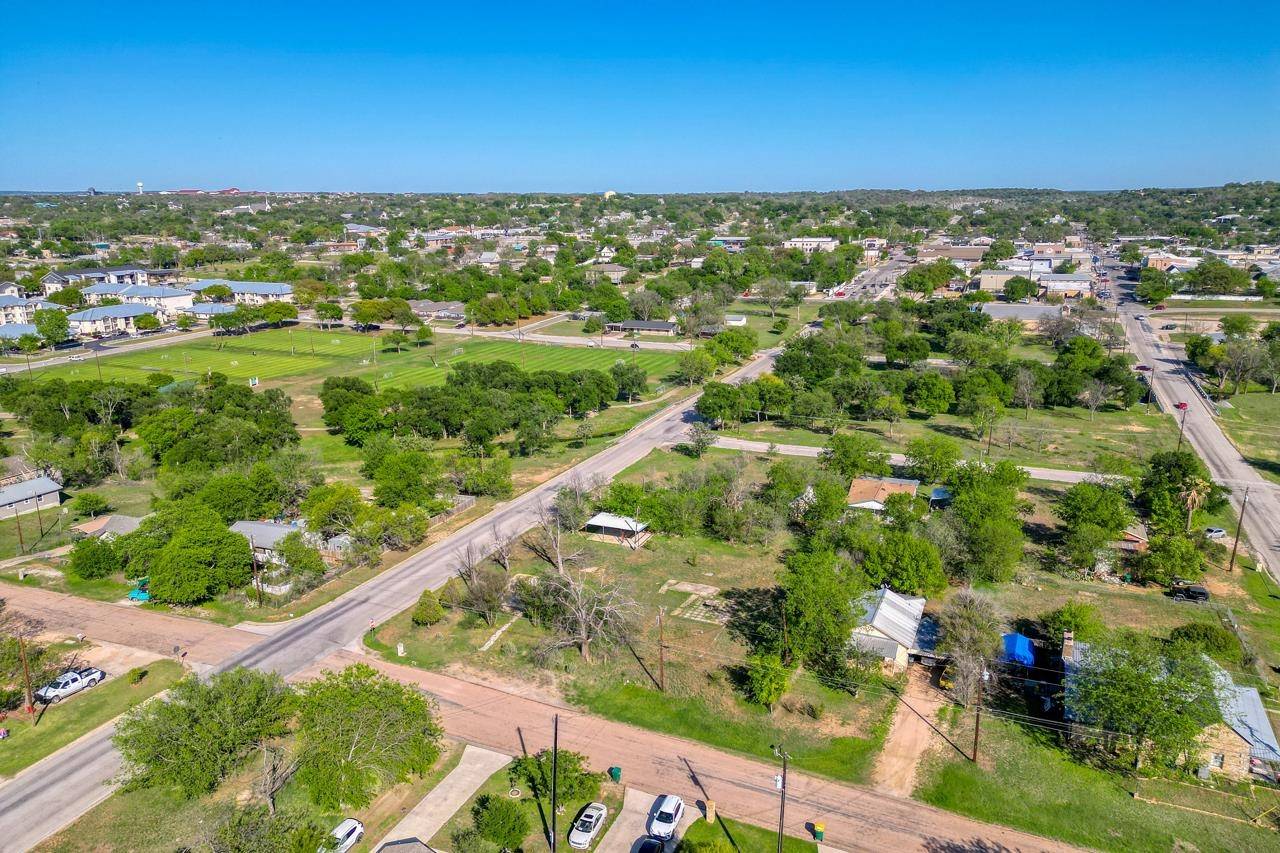 309 Avenue M, Marble Falls, TX 78654
