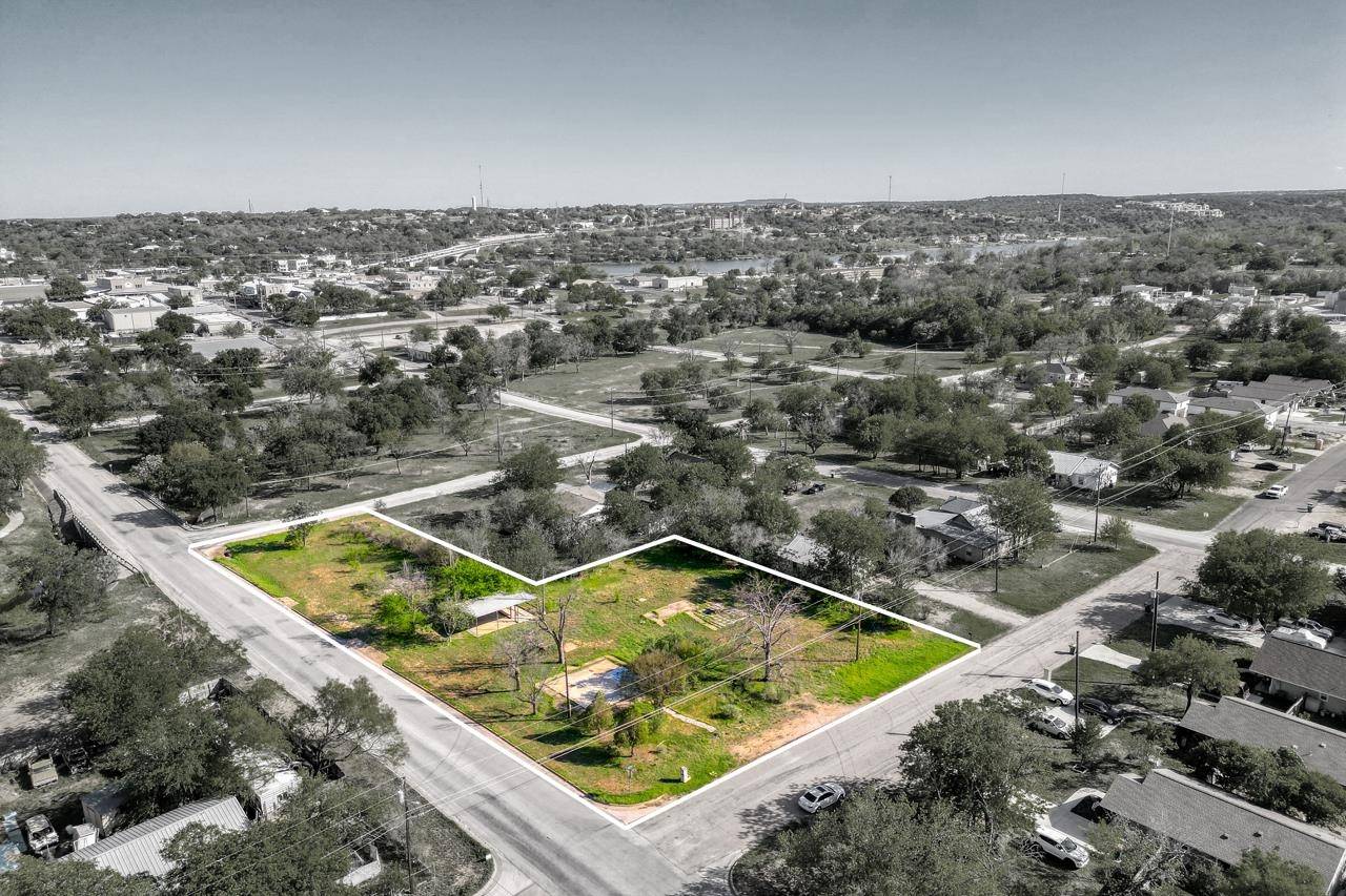 309 Avenue M, Marble Falls, TX 78654