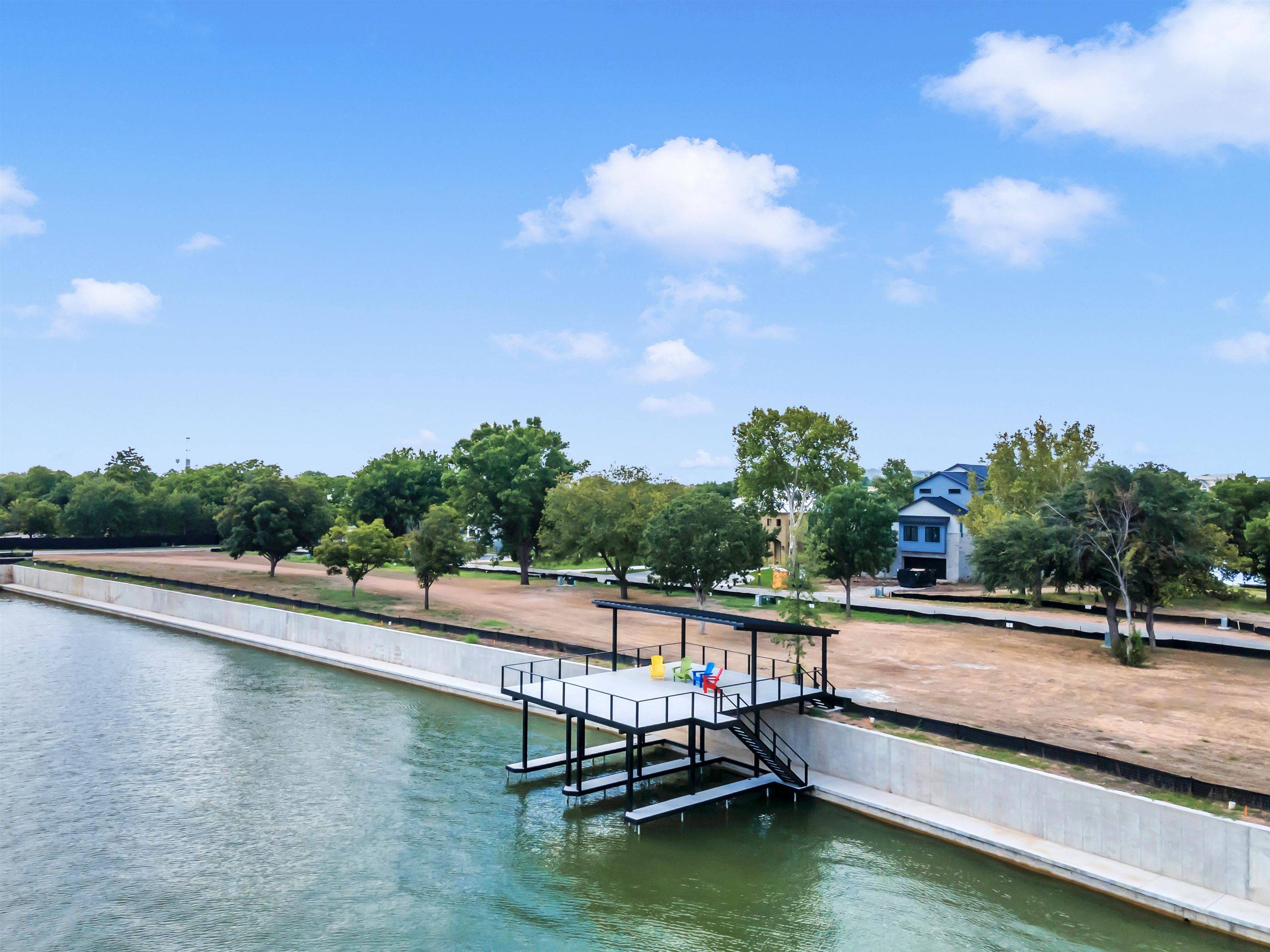 32 Lake ST, Kingsland, TX 78639