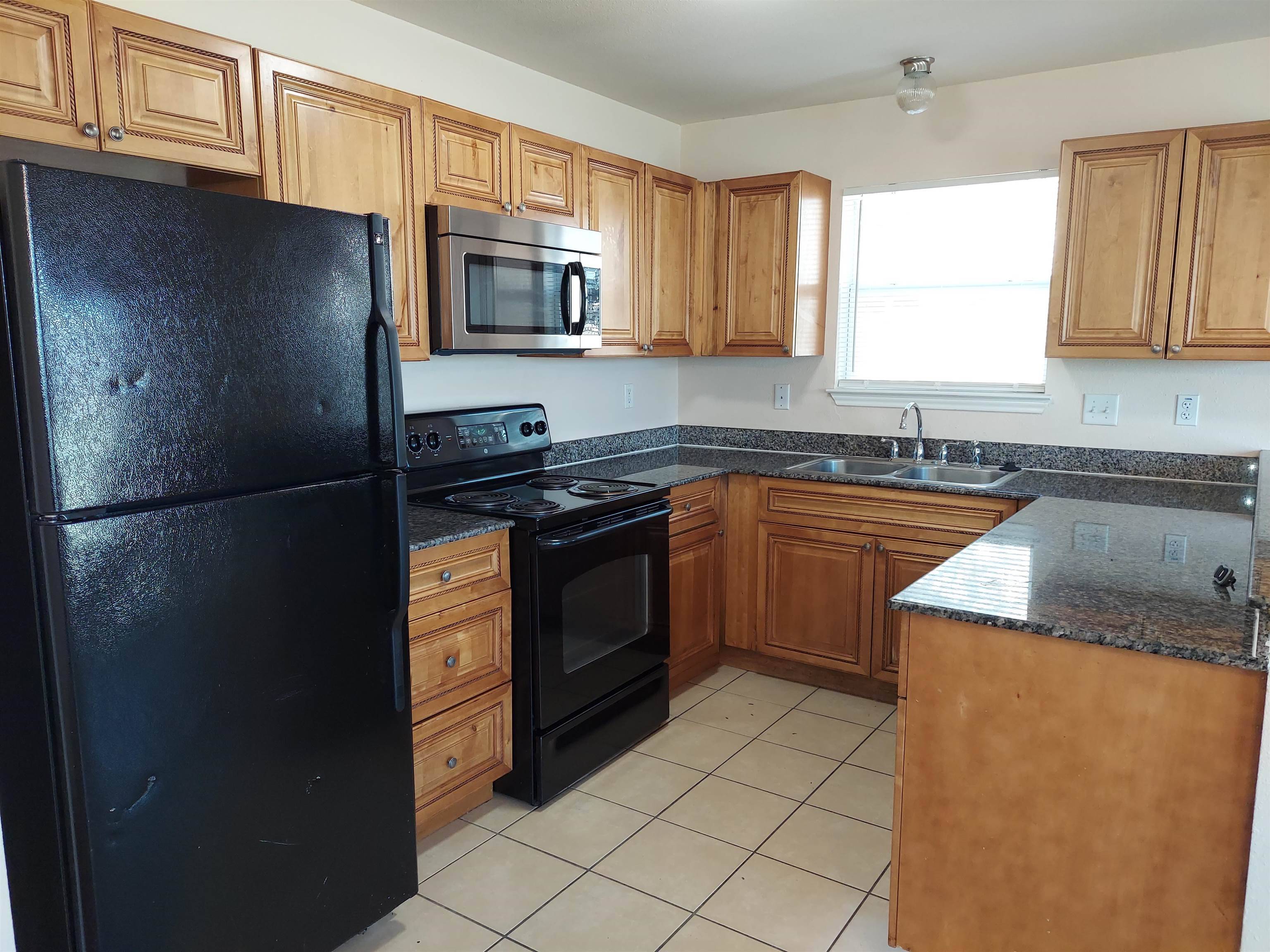 716A Claremont, Marble Falls, TX 78654
