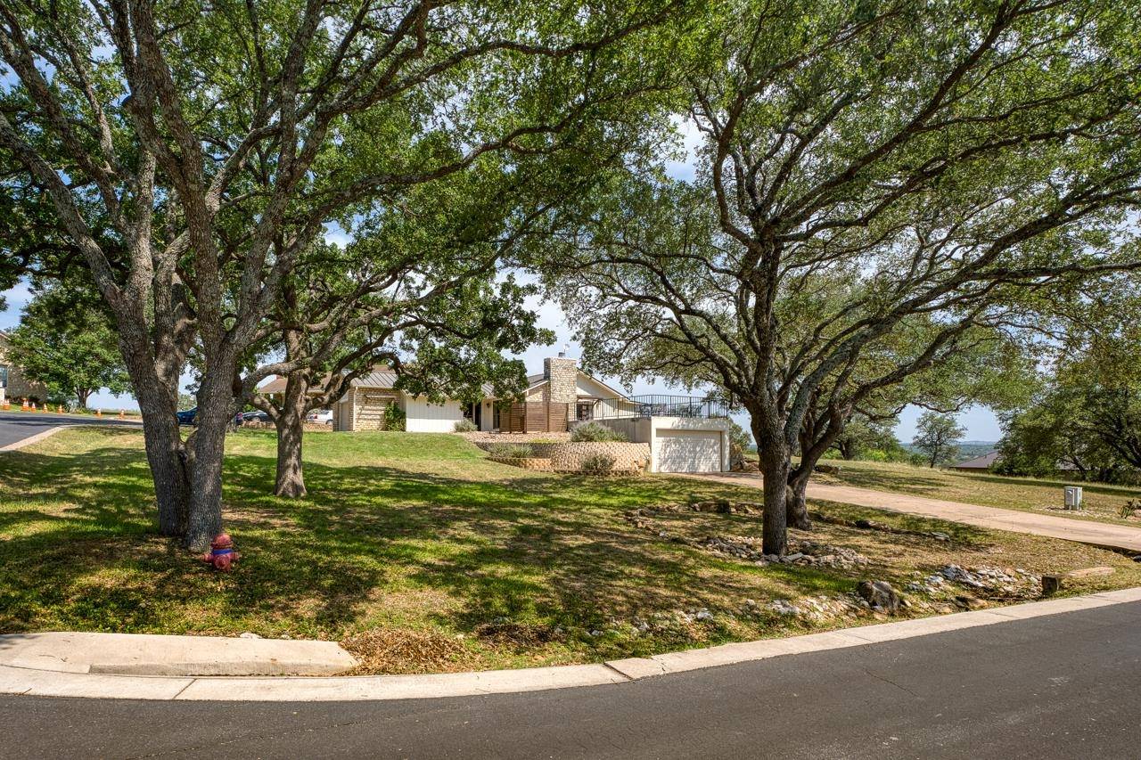 305 Onyx, Horseshoe Bay, TX 78657