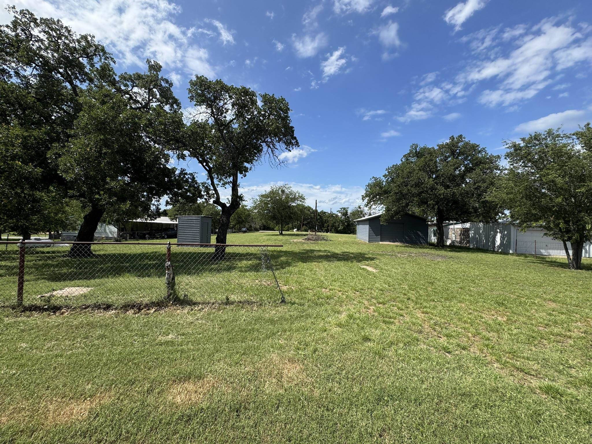670 Beaver St., Tow, TX 78672
