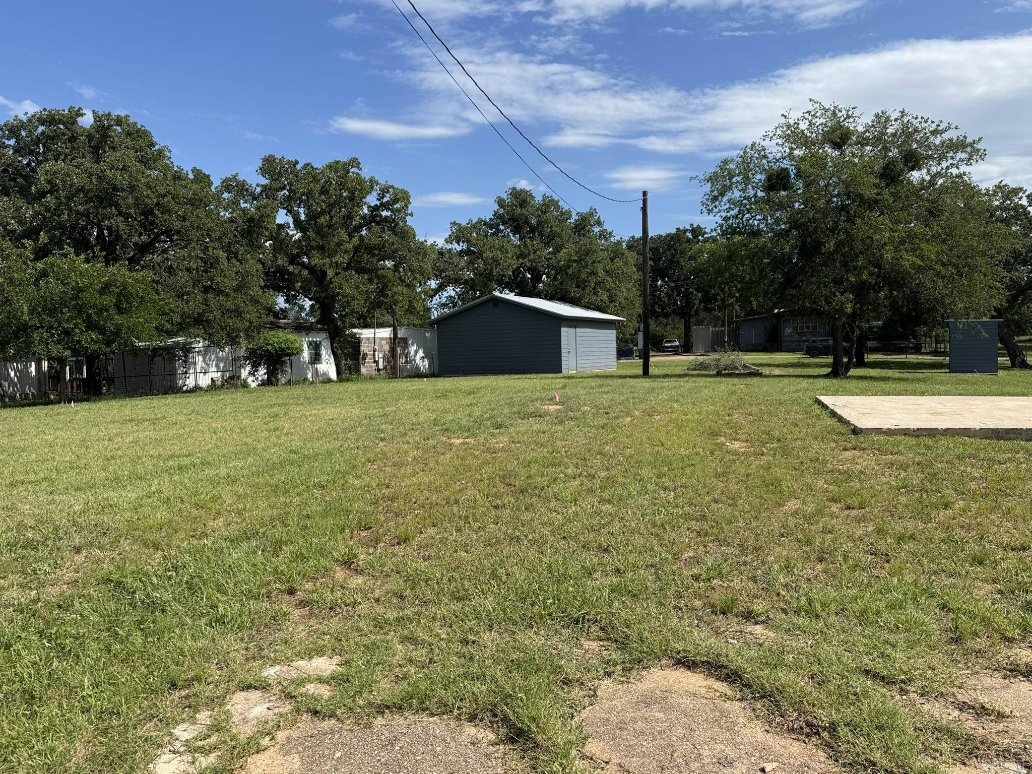 670 Beaver St., Tow, TX 78672