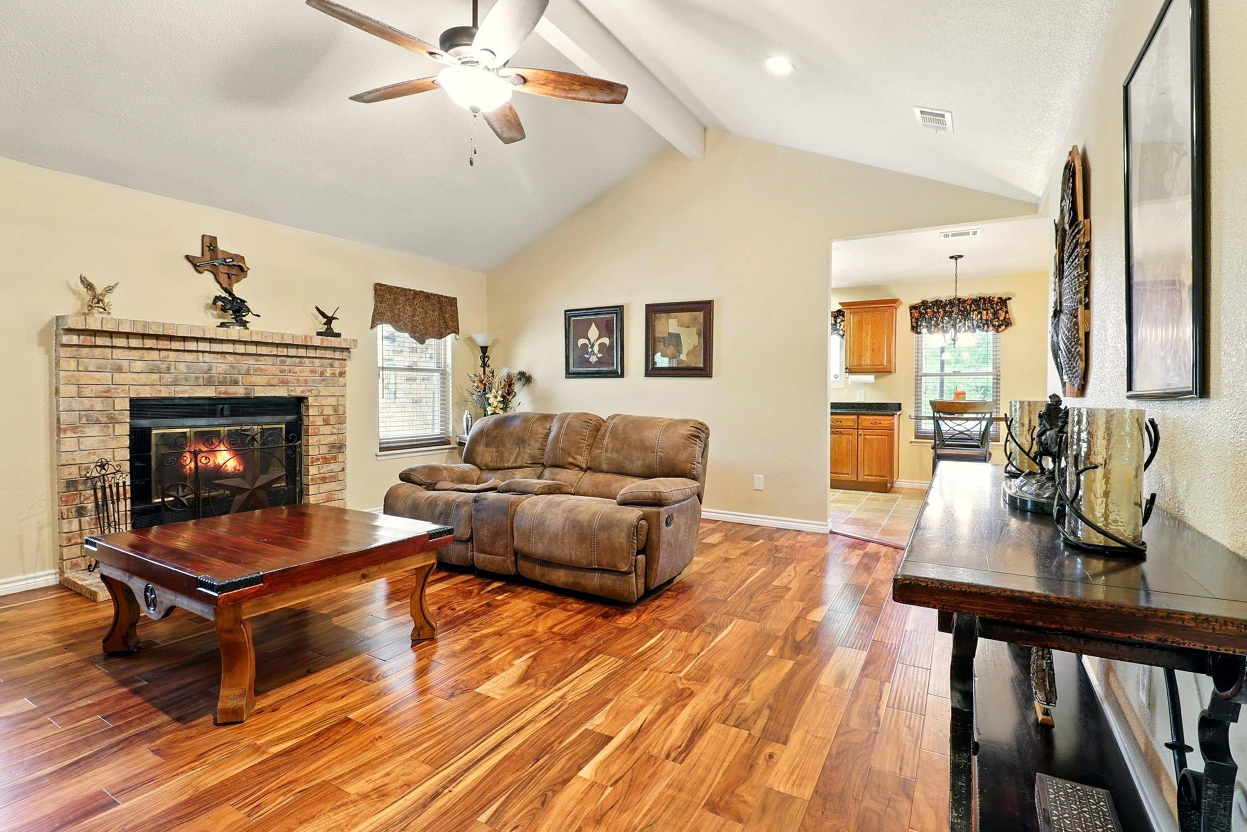 115 Saddlehorn, Burnet, TX 78611