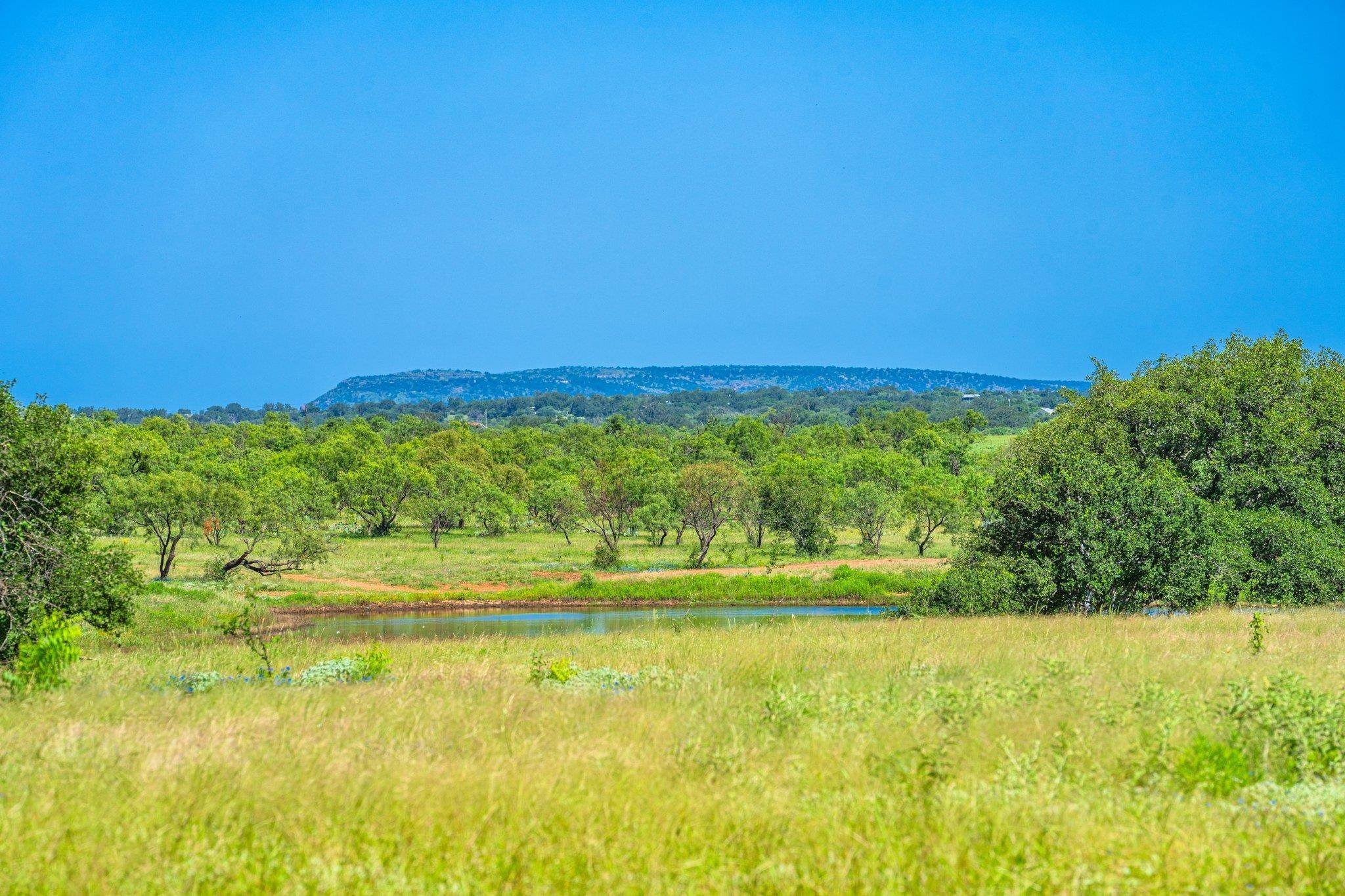 2602 County Road 406, Llano, TX 78643