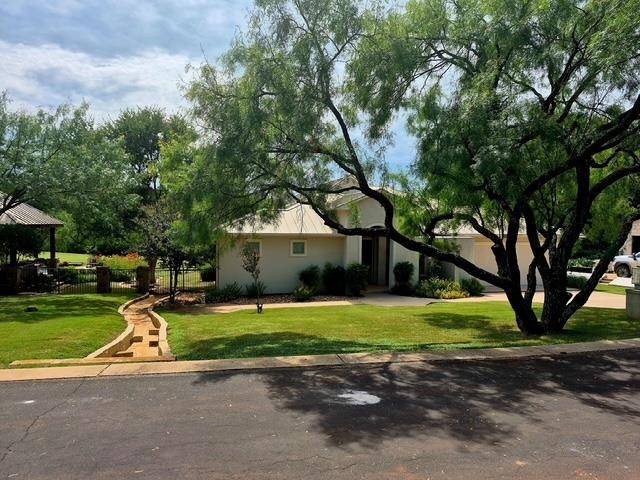 1105 Hi Fault, Horseshoe Bay, TX 78657-2014