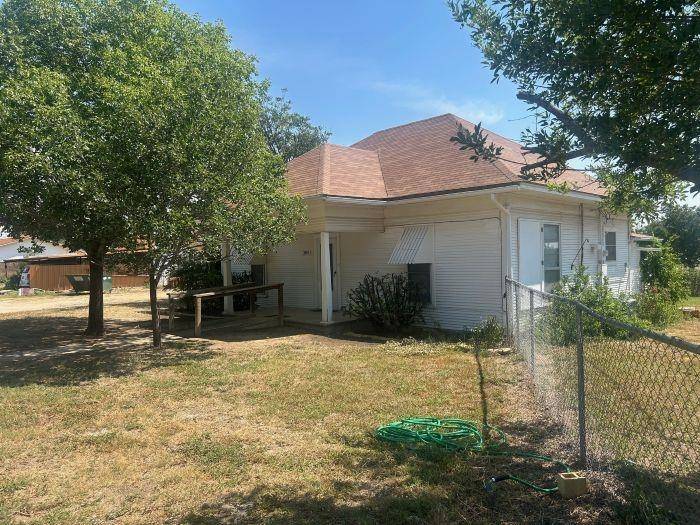 304 N Oak, Richland Springs, TX 76871