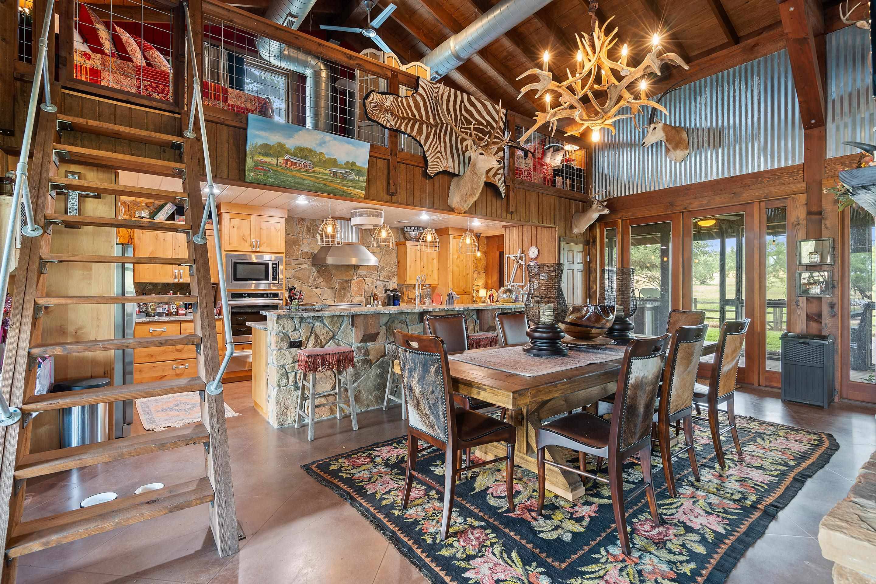 24434 E HWY 71 HWY, Horseshoe Bay, TX 78657