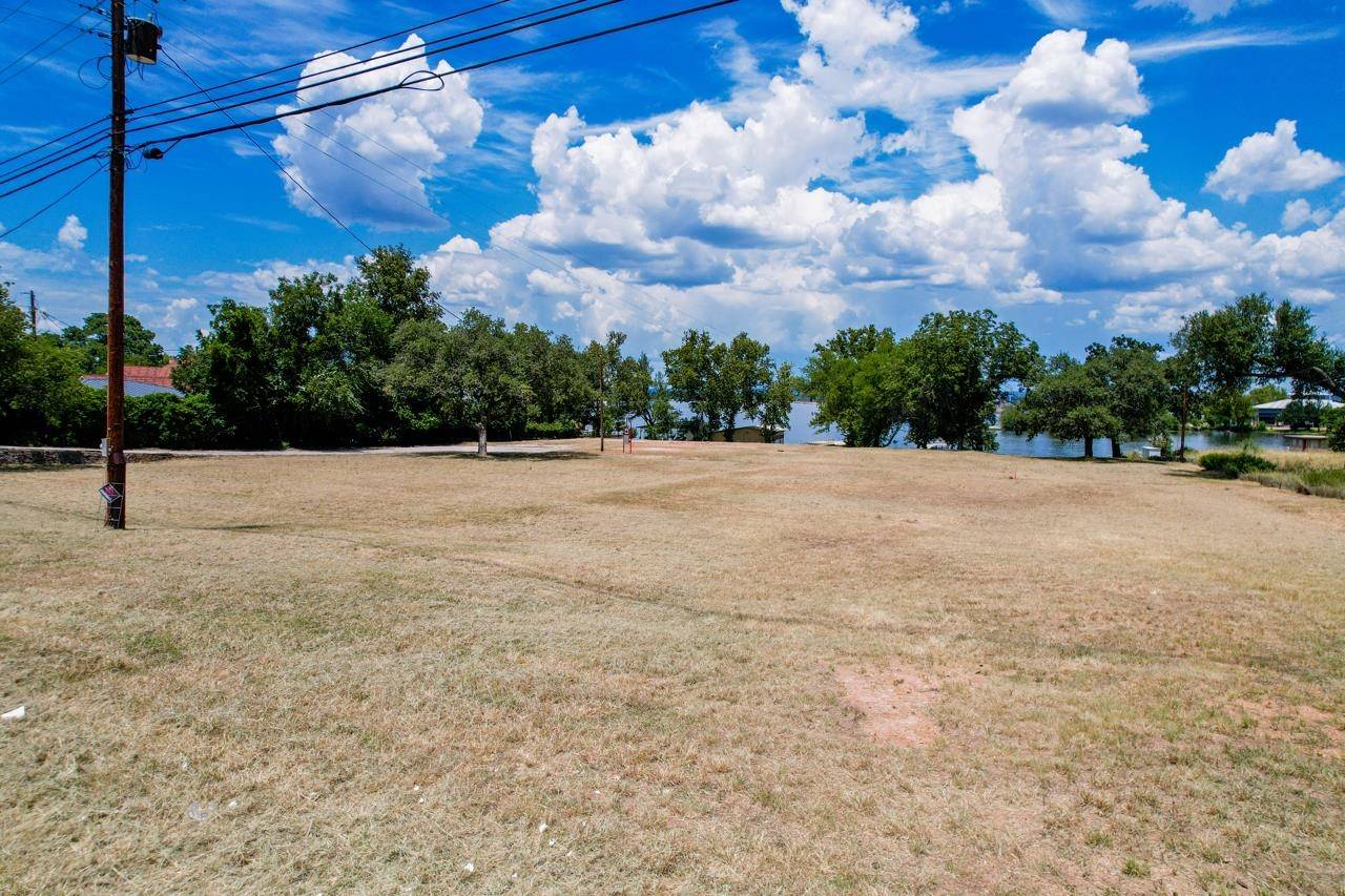 5012 W FM 2147, Cottonwood Shores, TX 78657