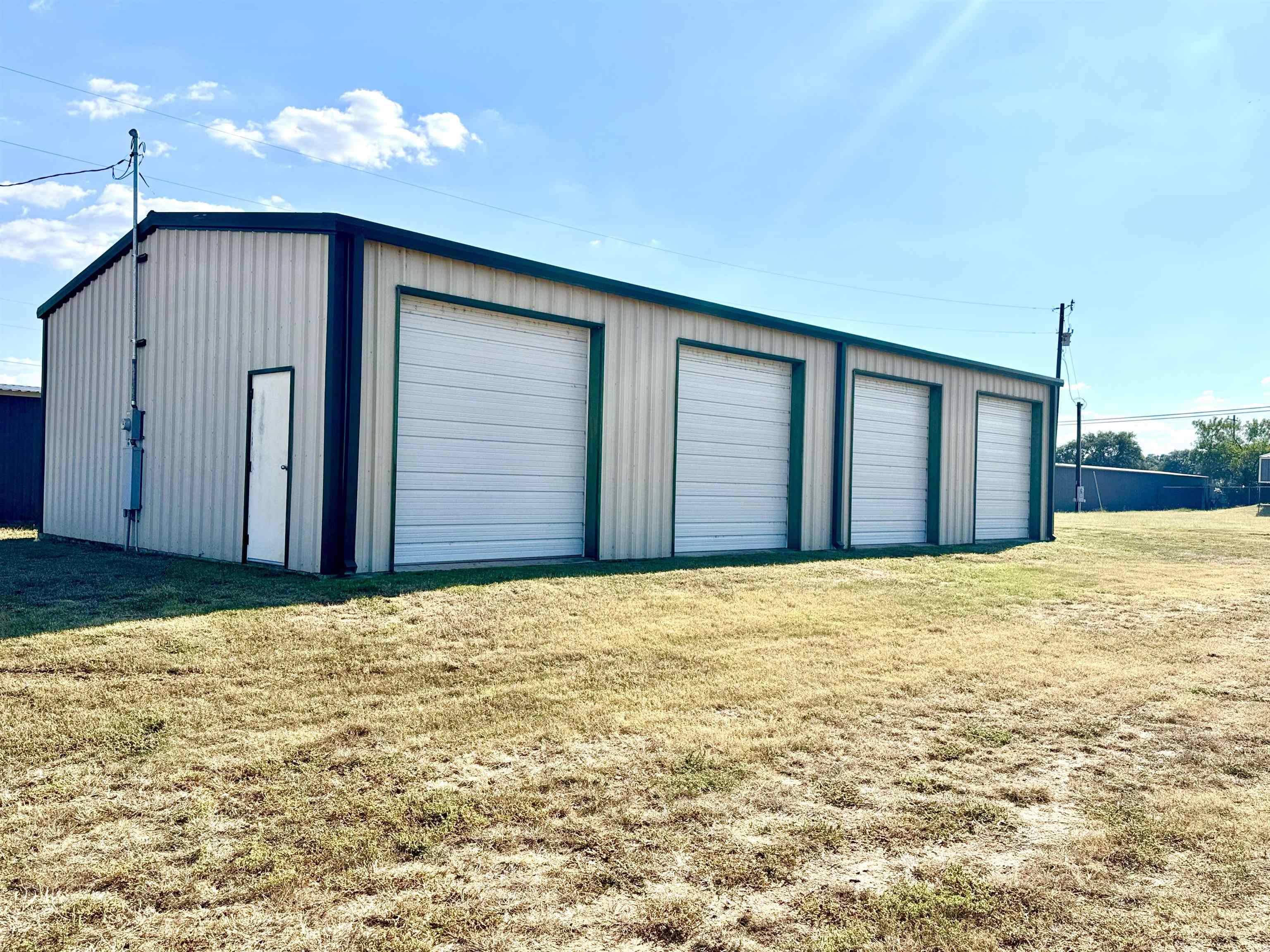 122 Lyons St., Buchanan Dam, TX 78609