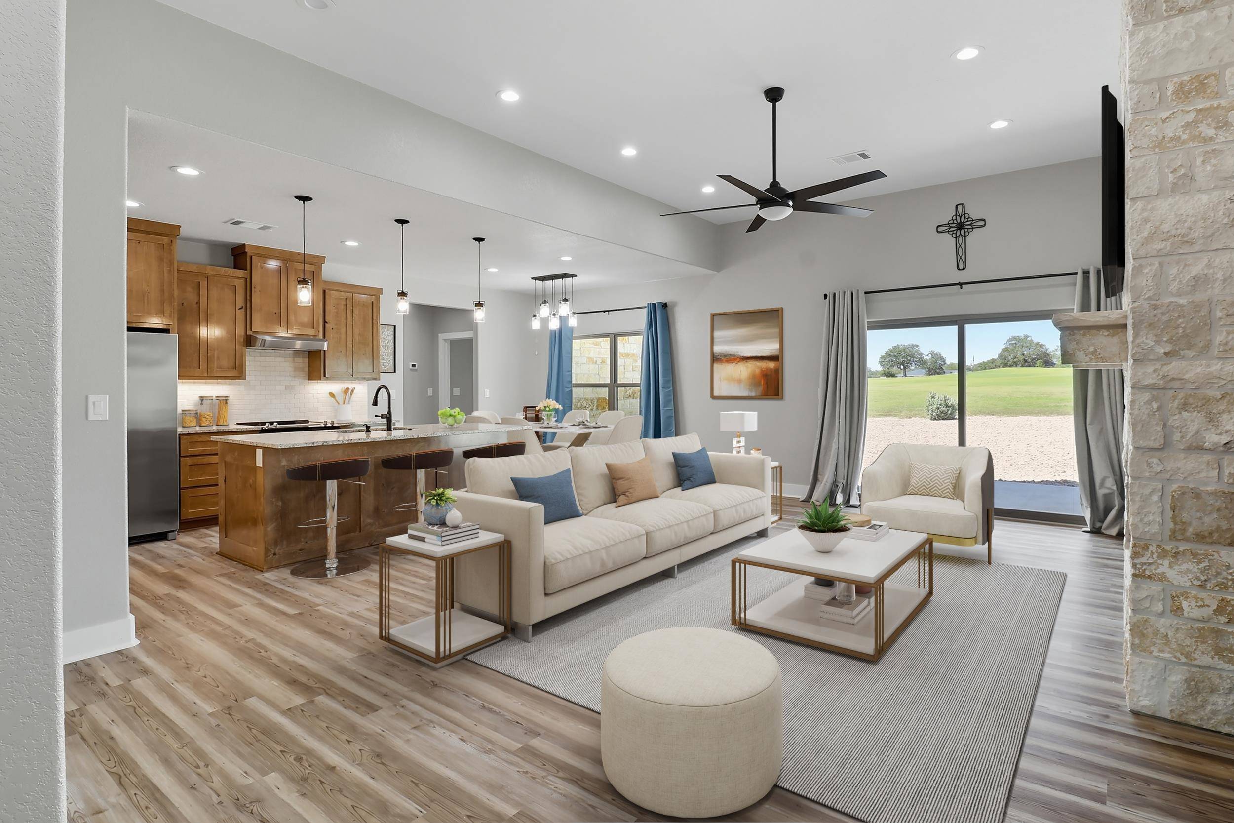 214 Oak Grove Pkwy, Kingsland, TX 78639