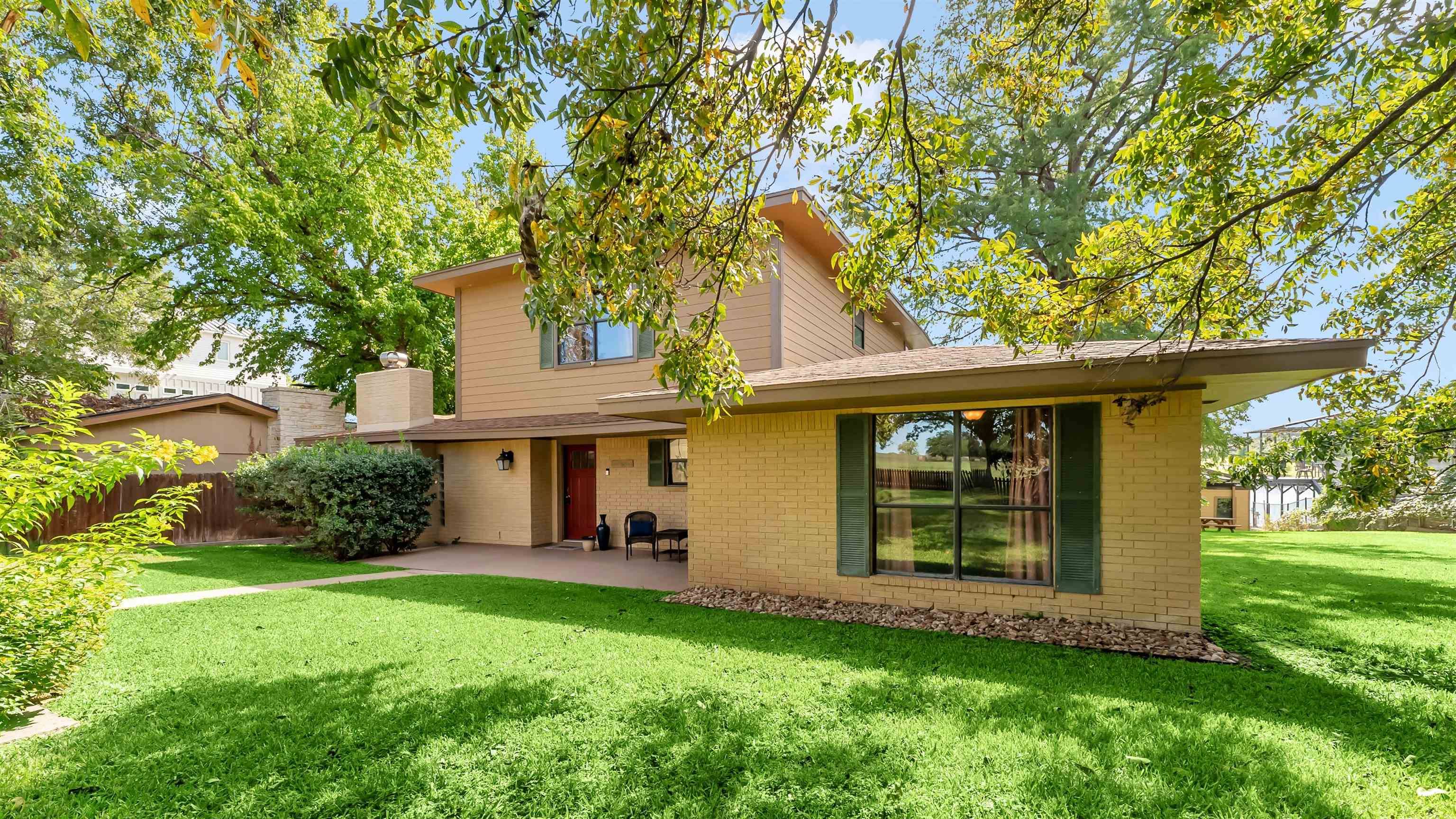 539 Ellen Williams LOOP, Kingsland, TX 78639