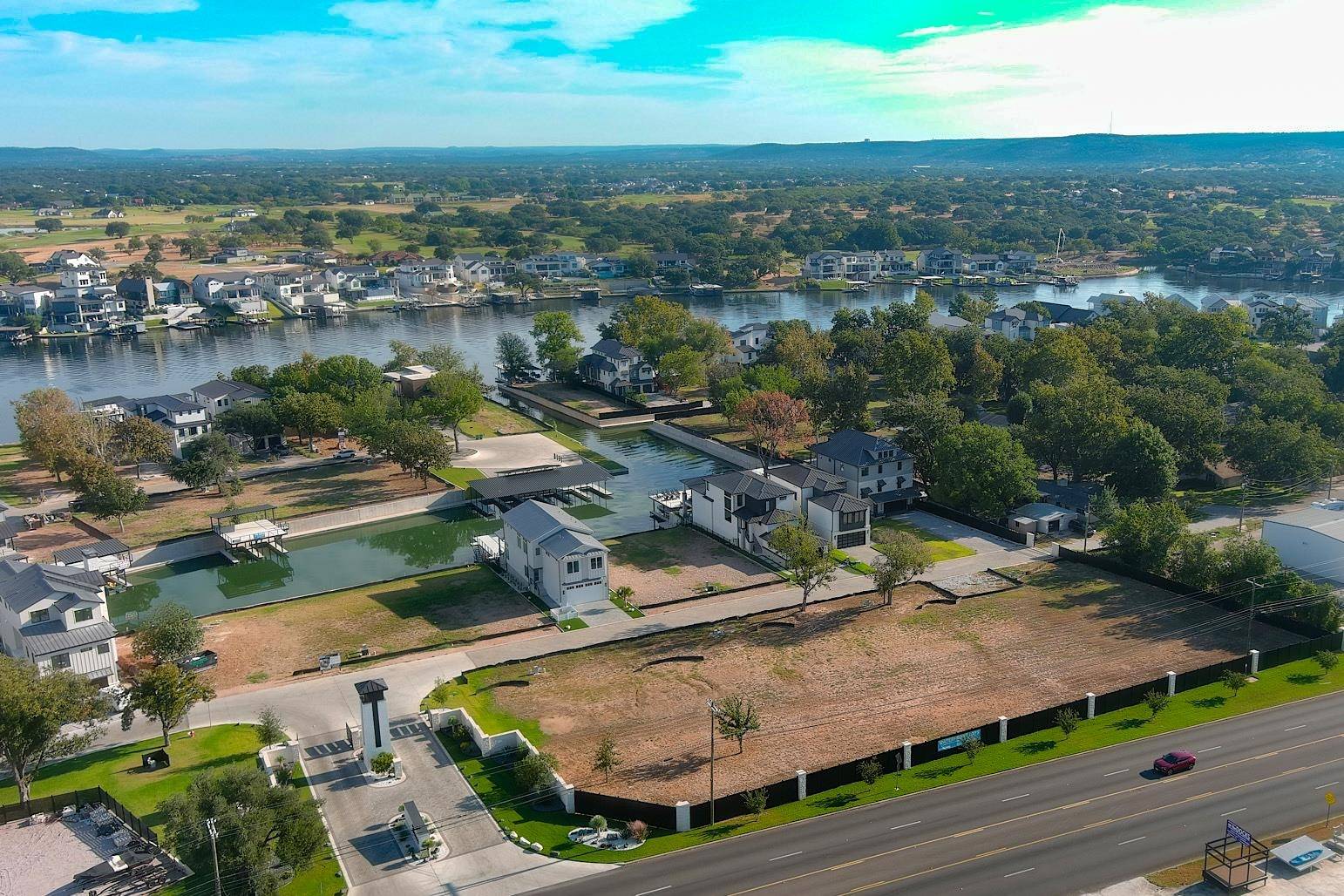 1B-8 Lake ST, Kingsland, TX 78639