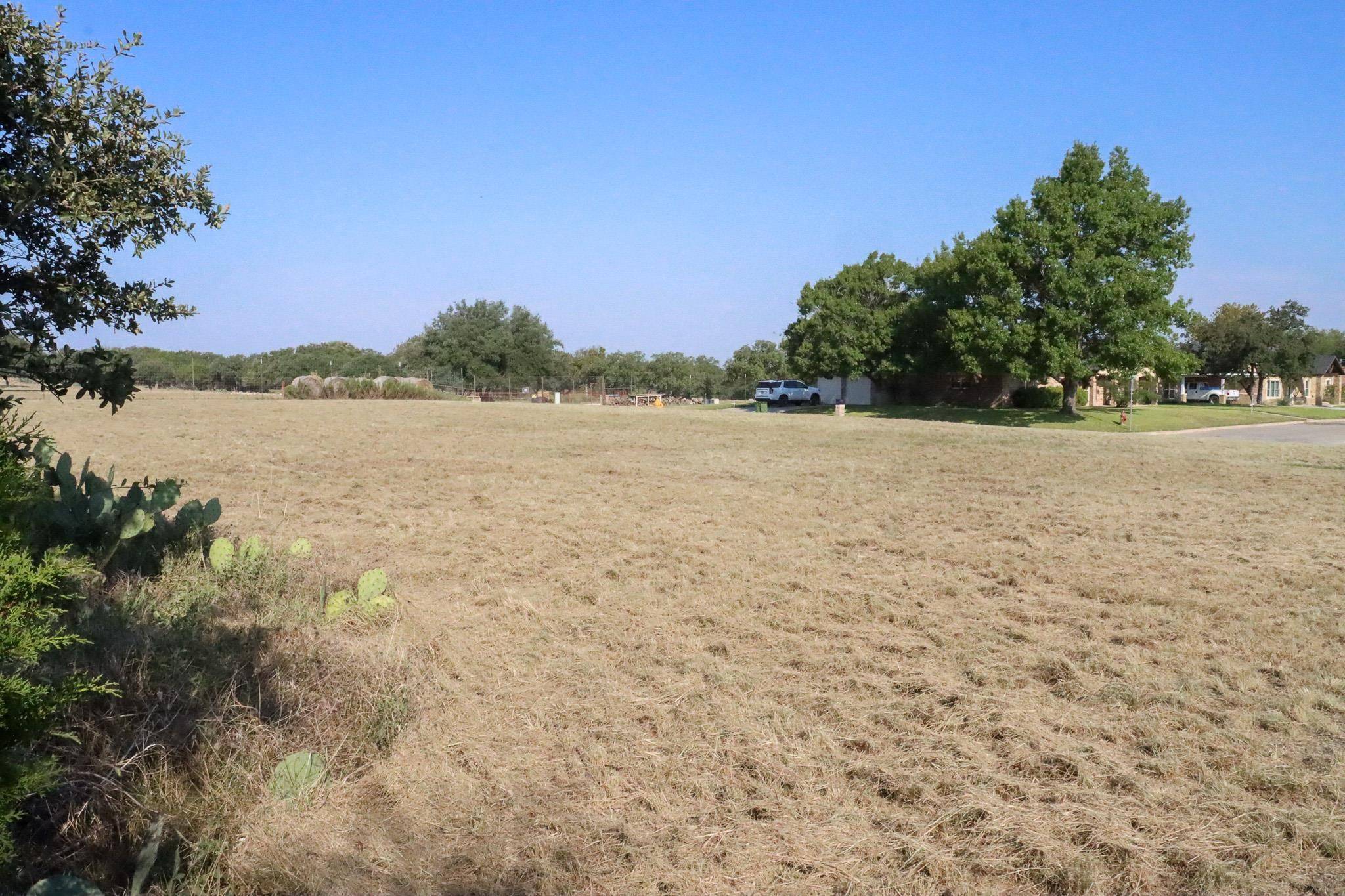 205 E Kelly Lane, San Saba, TX 76877