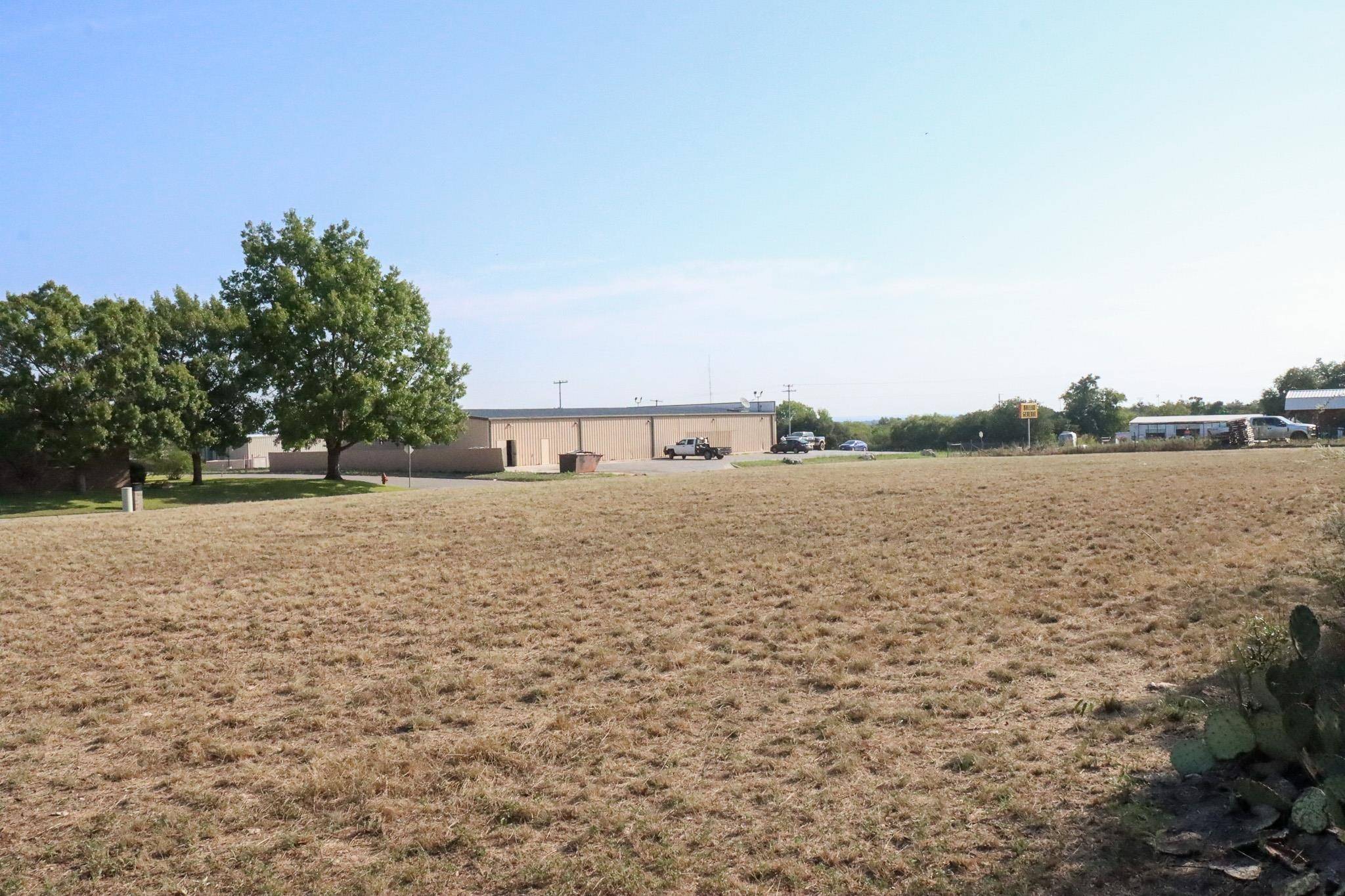 205 E Kelly Lane, San Saba, TX 76877