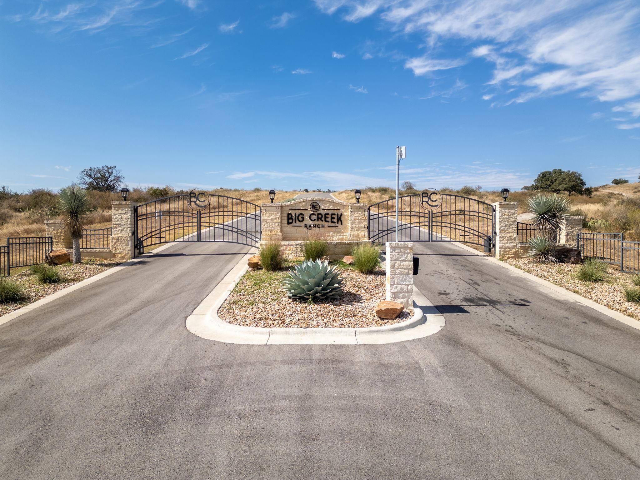 TBD Falling Waters DR, Kingsland, TX 78639