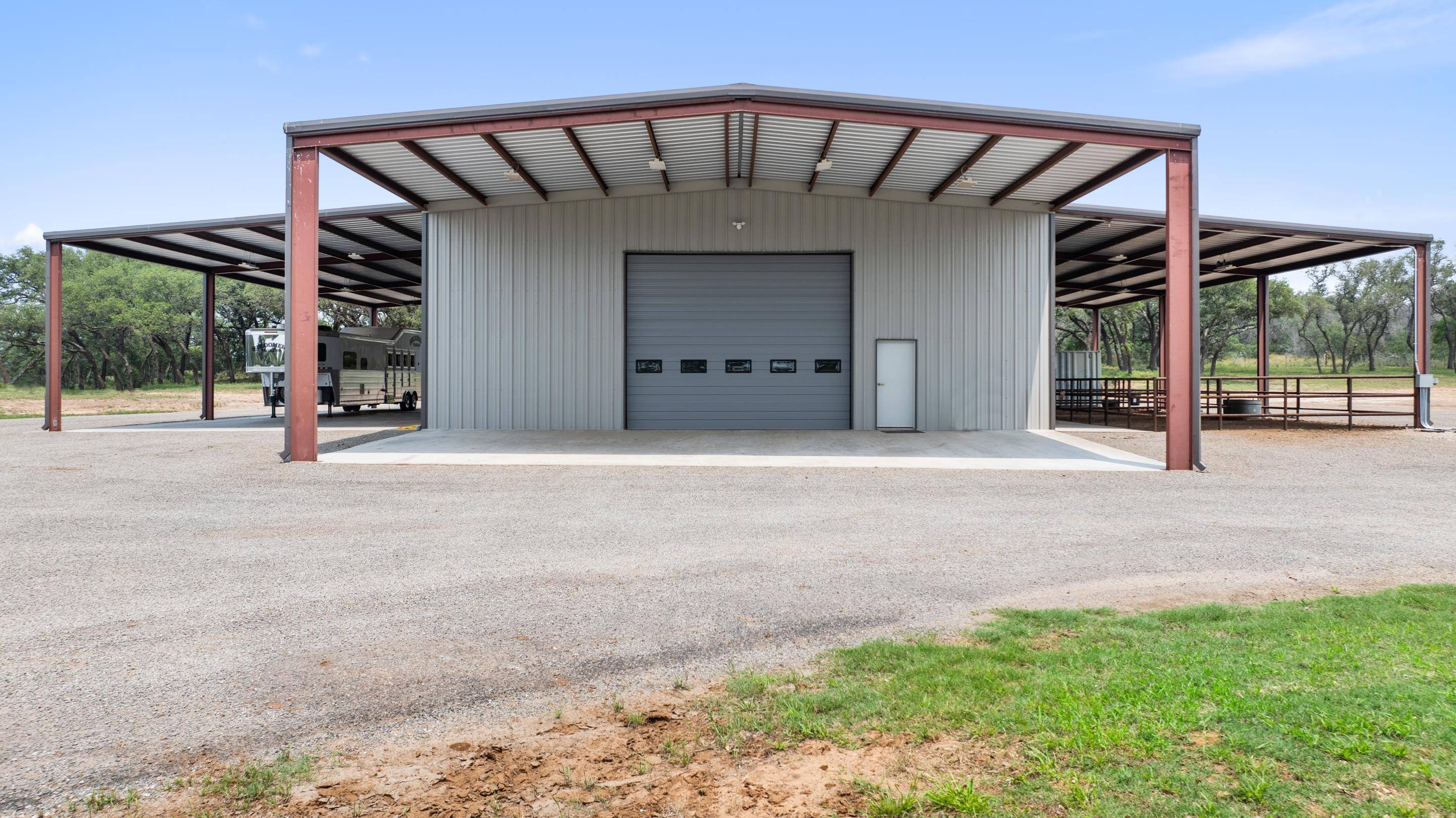 3431 Klett Ranch RD, Johnson City, TX 78636