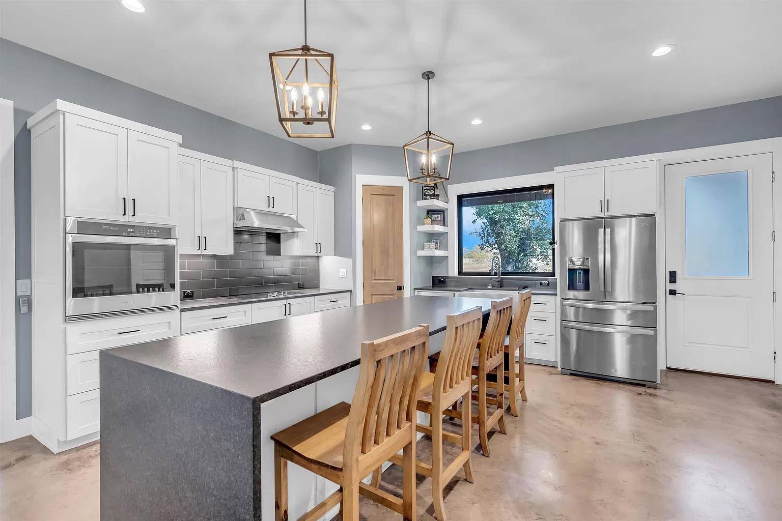 630 Old Spanish TRL, Buchanan Dam, TX 78609