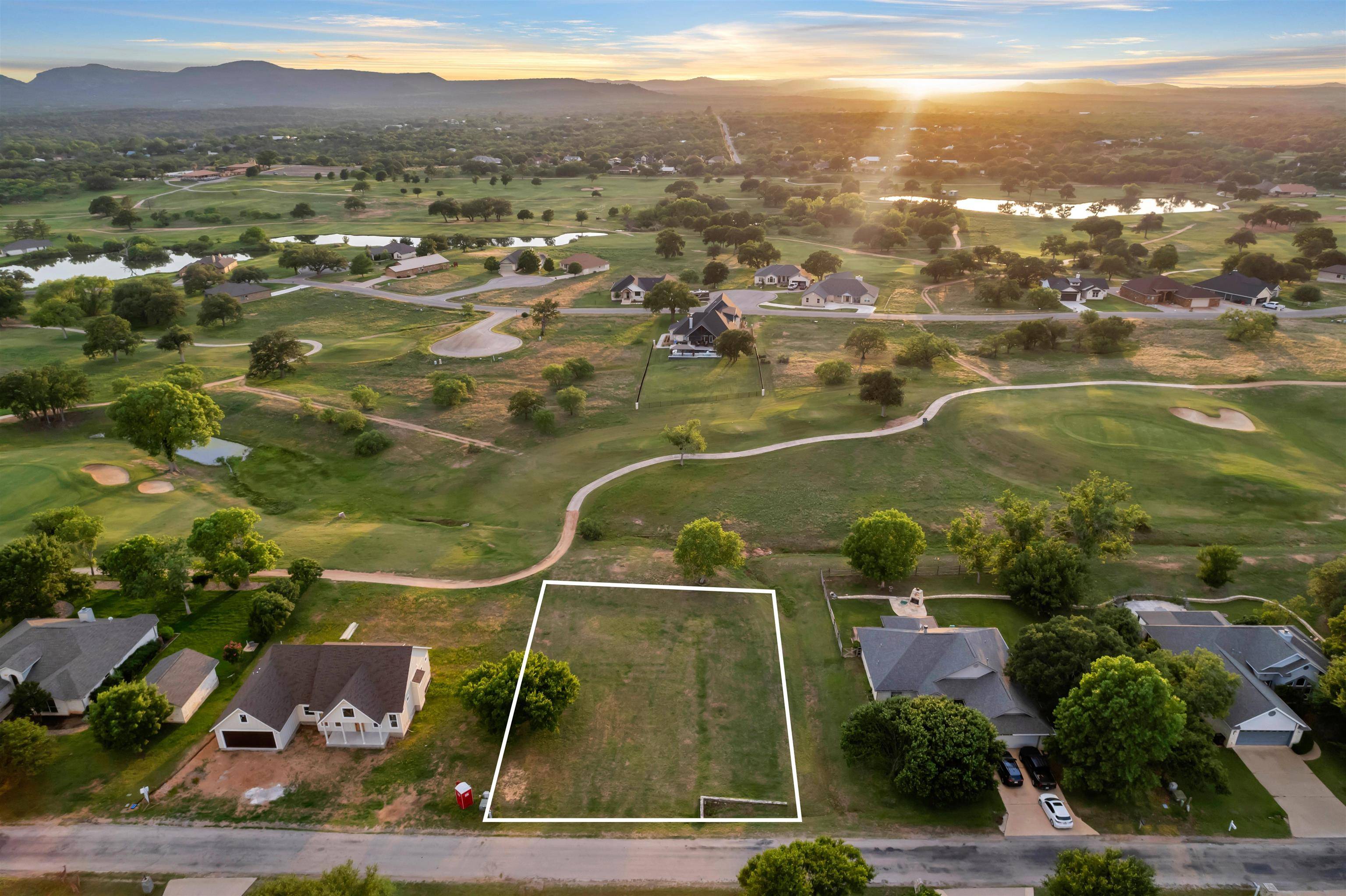 Lot 60 Chesterfield DR, Kingsland, TX 78639