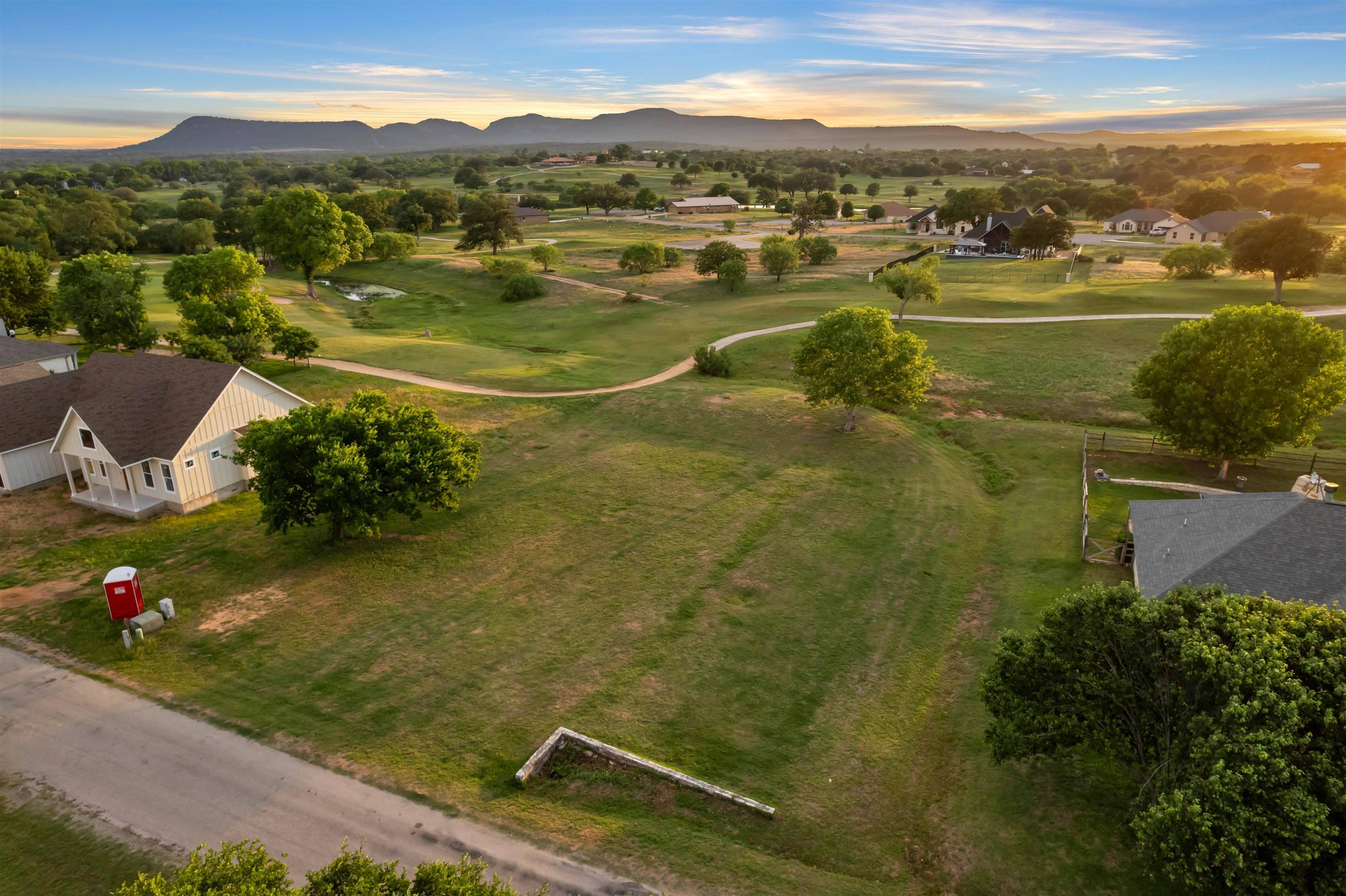 Lot 60 Chesterfield DR, Kingsland, TX 78639